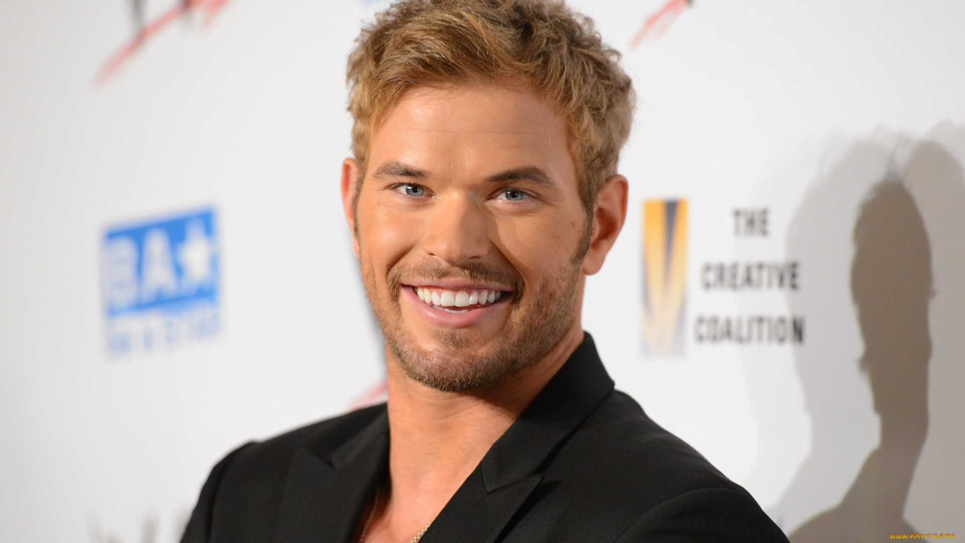 мужчины, kellan, lutz, актер, лицо, щетина, улыбка