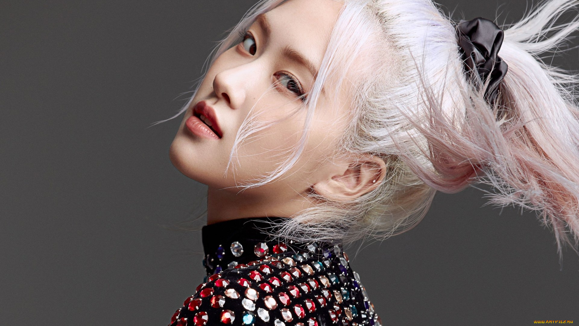 музыка, black, pink, азиатка, профиль, пепельные, волосы