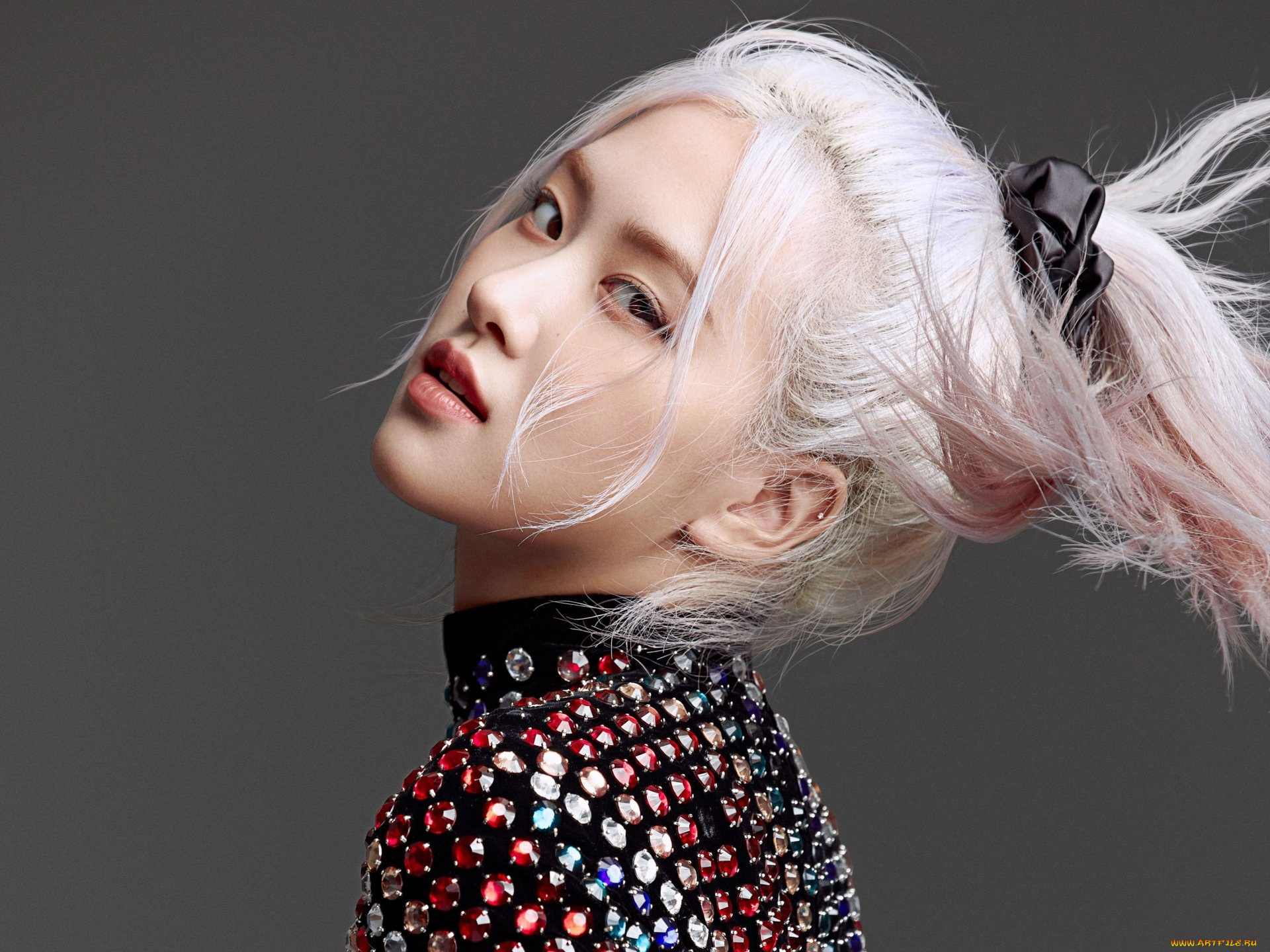 музыка, black, pink, азиатка, профиль, пепельные, волосы