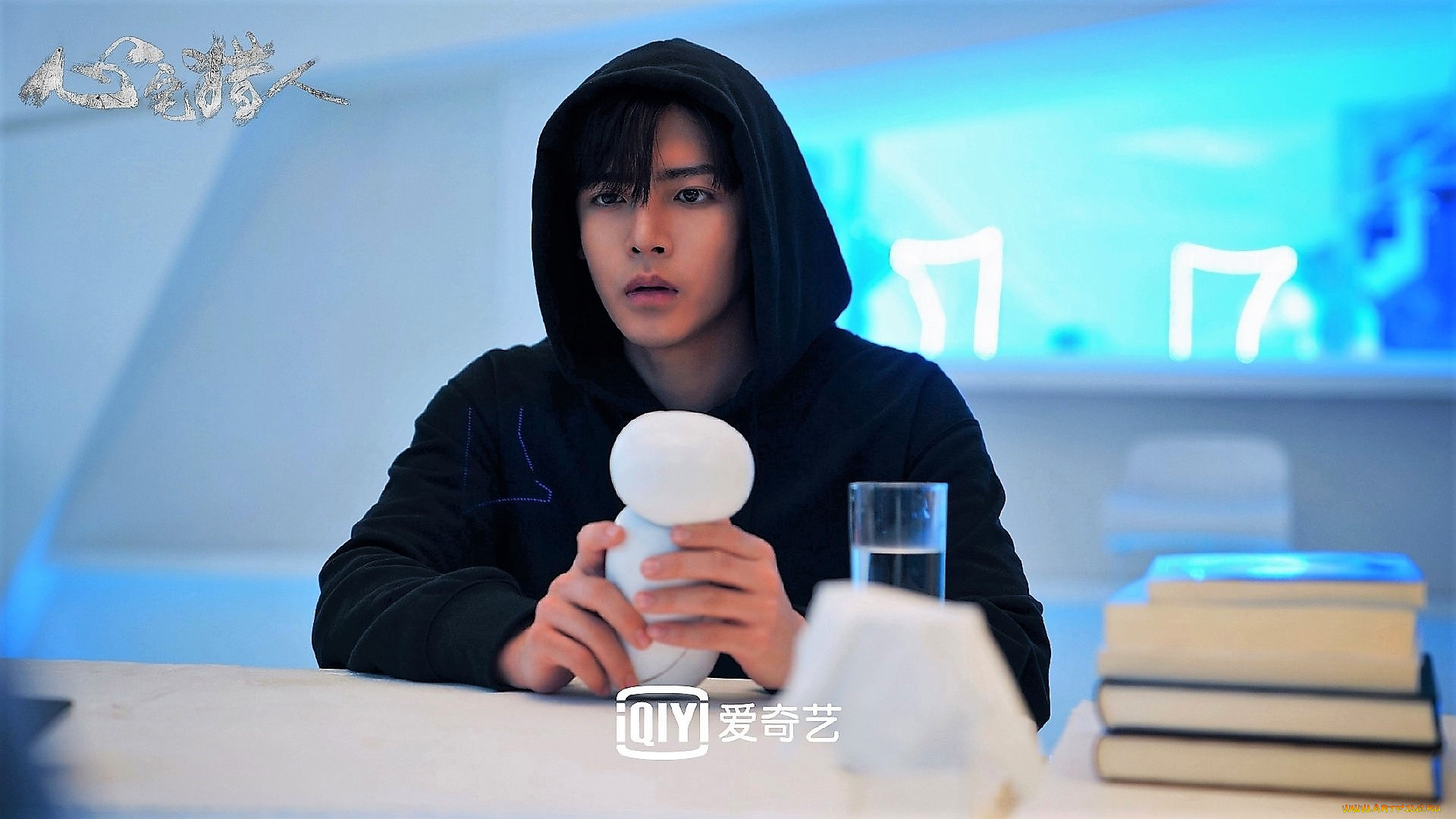 кино, фильмы, psych-hunter, парень, капюшон, книги