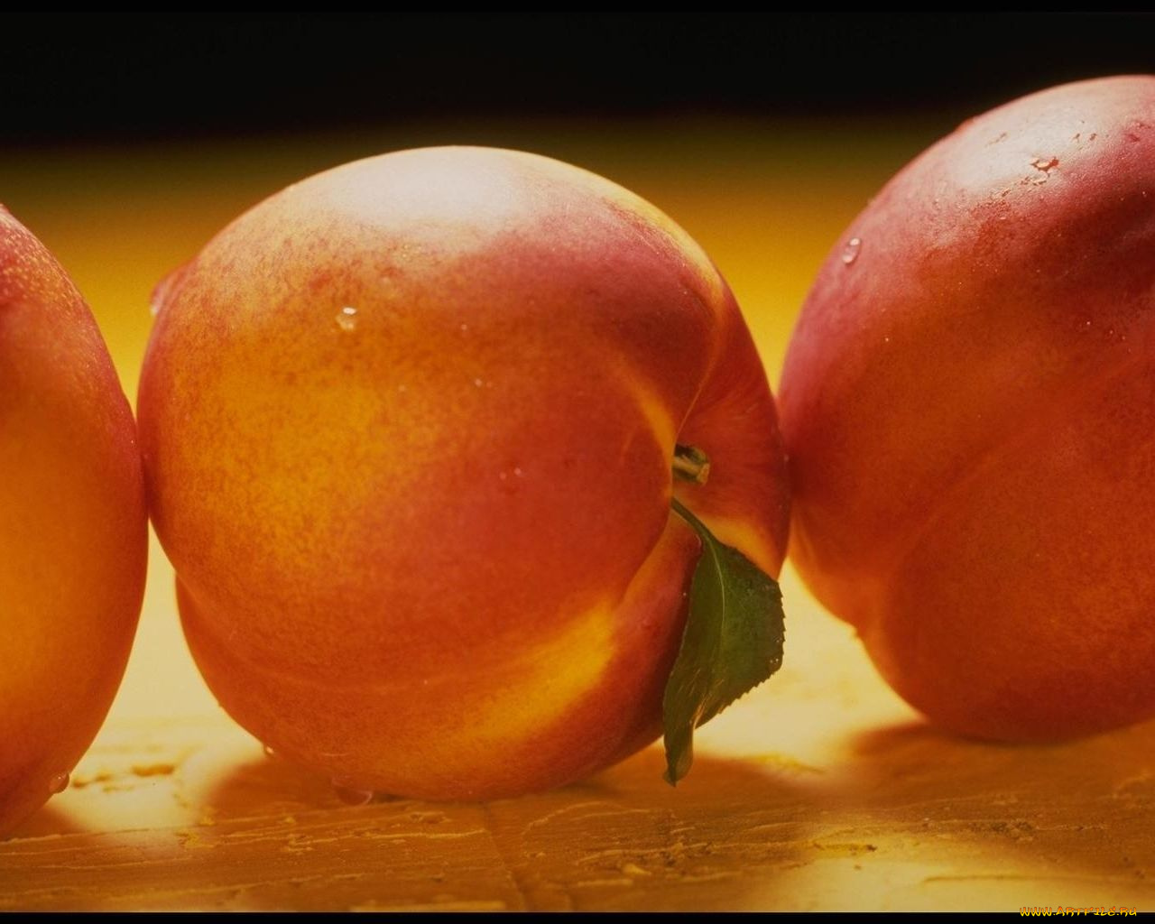 еда, персики, сливы, абрикосы