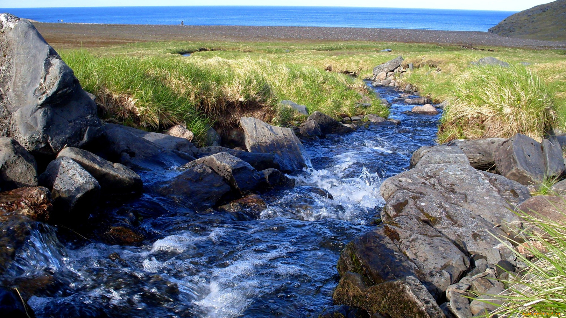 nordkapp, природа, реки, озера, горизонт, камни, галька, трава, ручей, поле, море