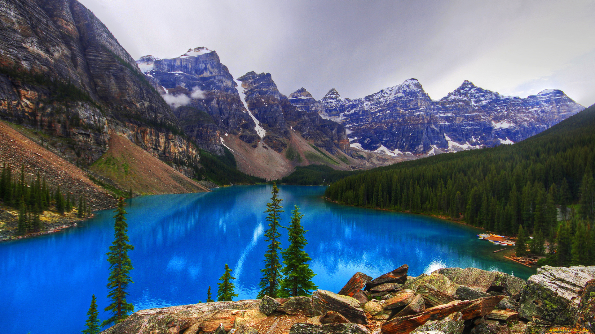 природа, реки, озера, лес, горы, canada, alberta, banff, national, park, moraine, lake, деревья, камни, скалы