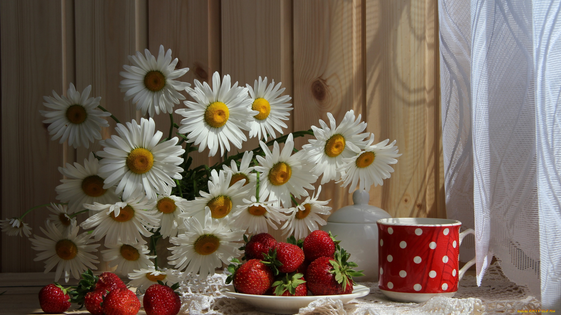 еда, клубника, , земляника, натюрморт, лето, утро, июнь, завтрак, дача, ромашки