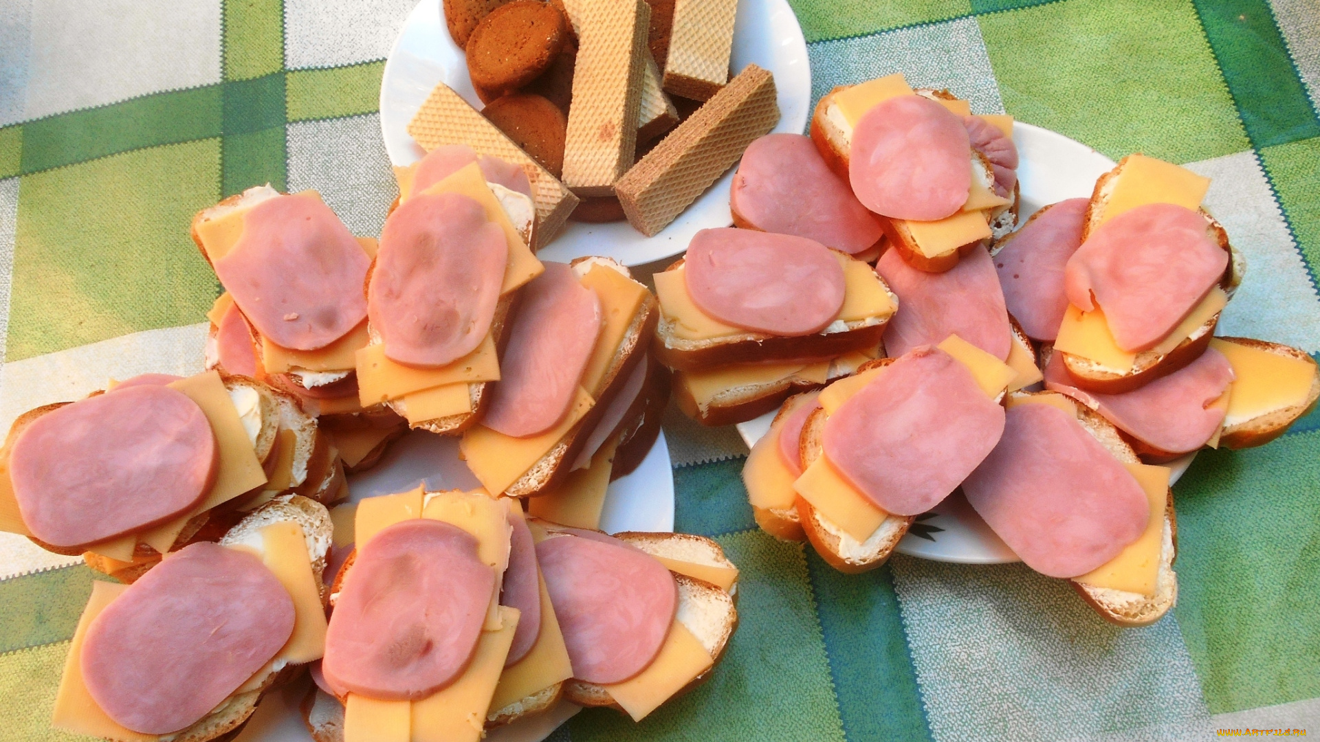 еда, бутерброды, , гамбургеры, , канапе, хлеб, колбаса, сыр, вафли, печенье