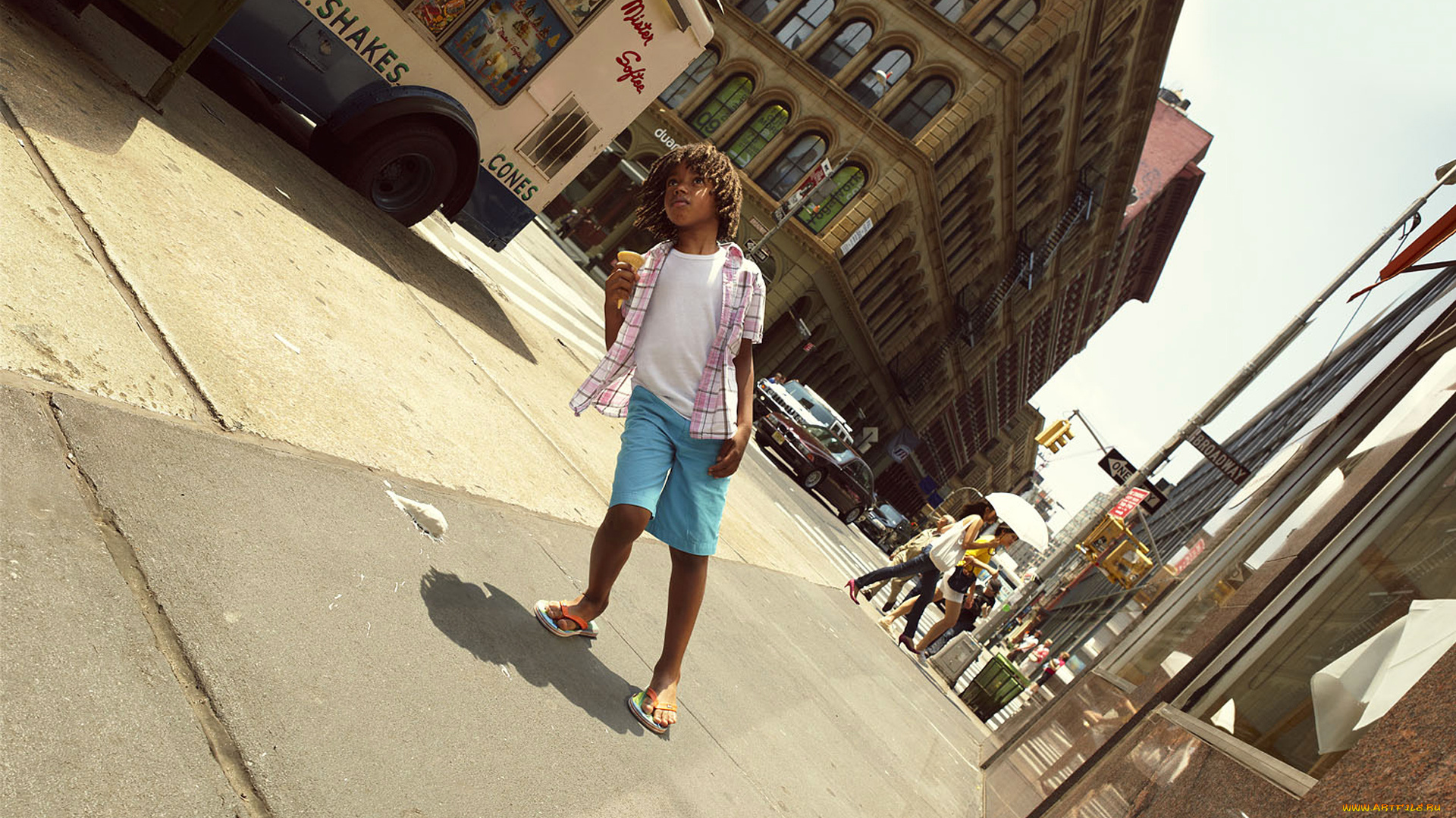 разное, люди, мальчик, автобус, город, улица, наклон