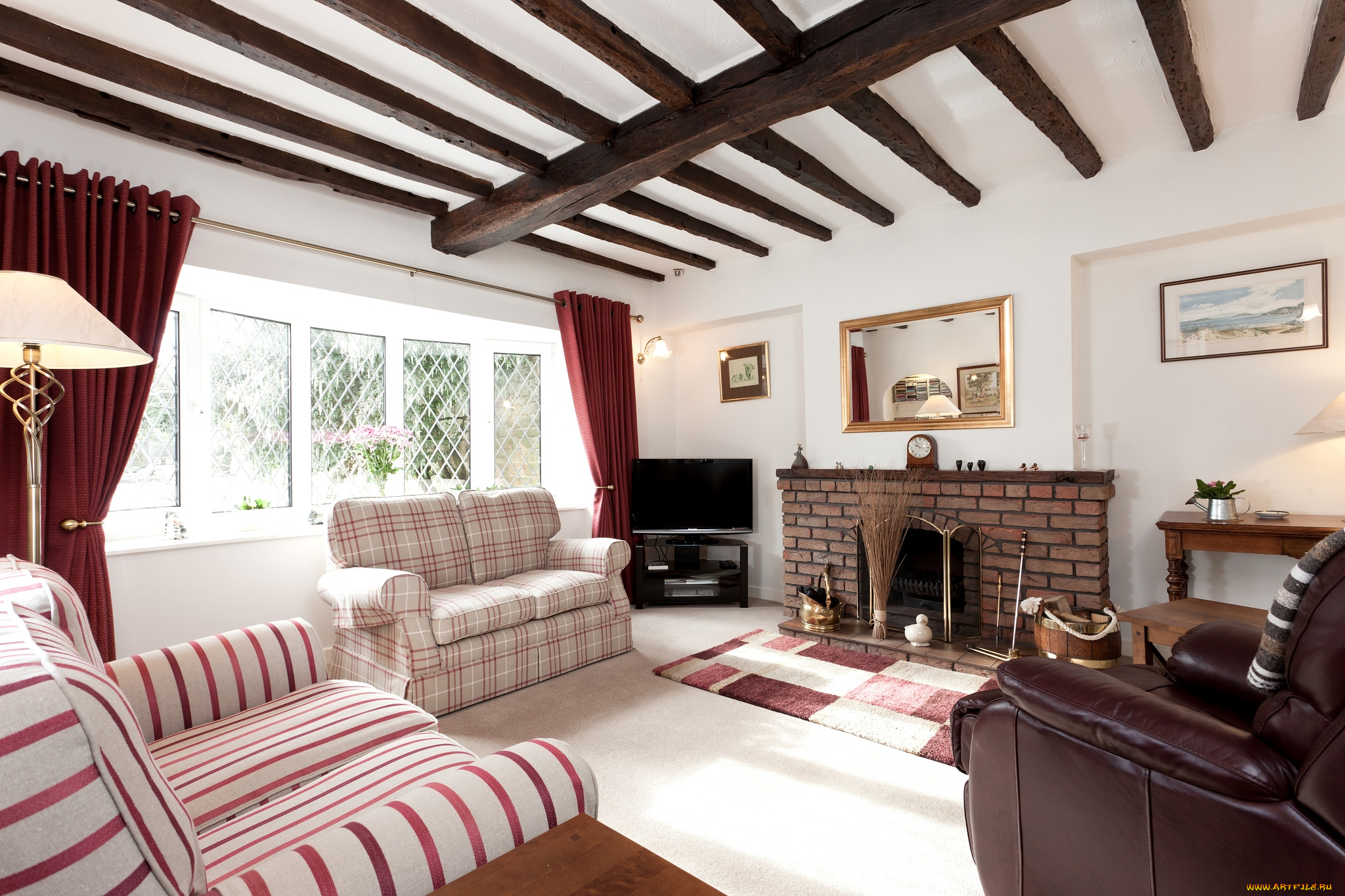 интерьер, гостиная, диваны, камин