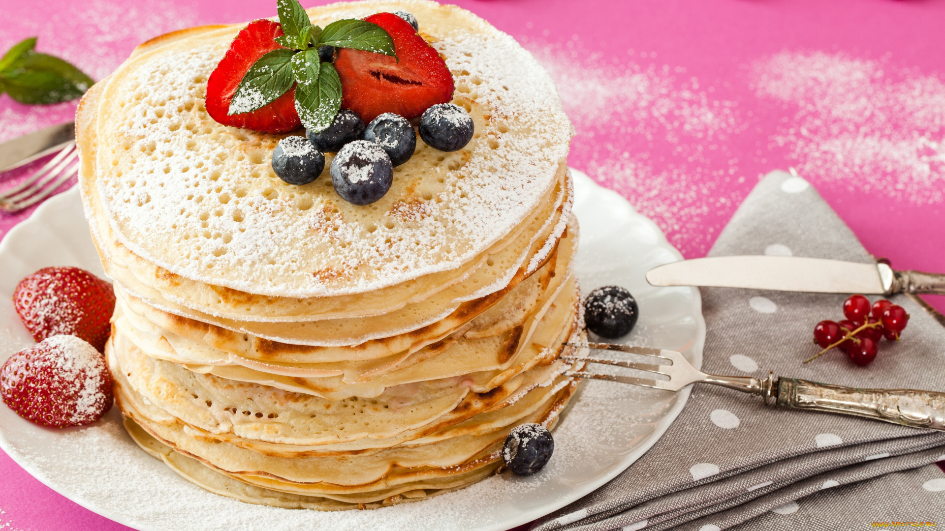 еда, блины, , оладьи, завтрак, черника, мята, клубника