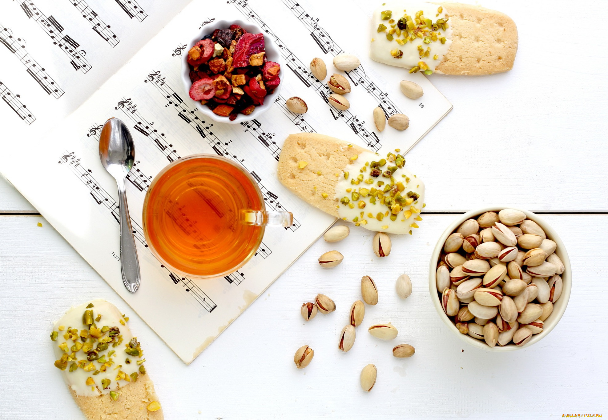 еда, пирожные, , кексы, , печенье, ноты, чай, фисташки, печенье