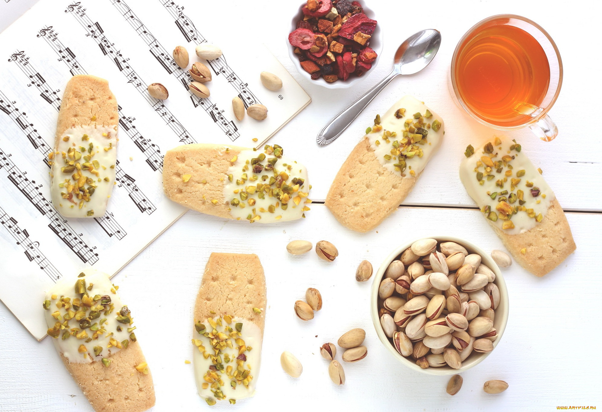 еда, пирожные, , кексы, , печенье, печенье, ноты, чай, фисташки