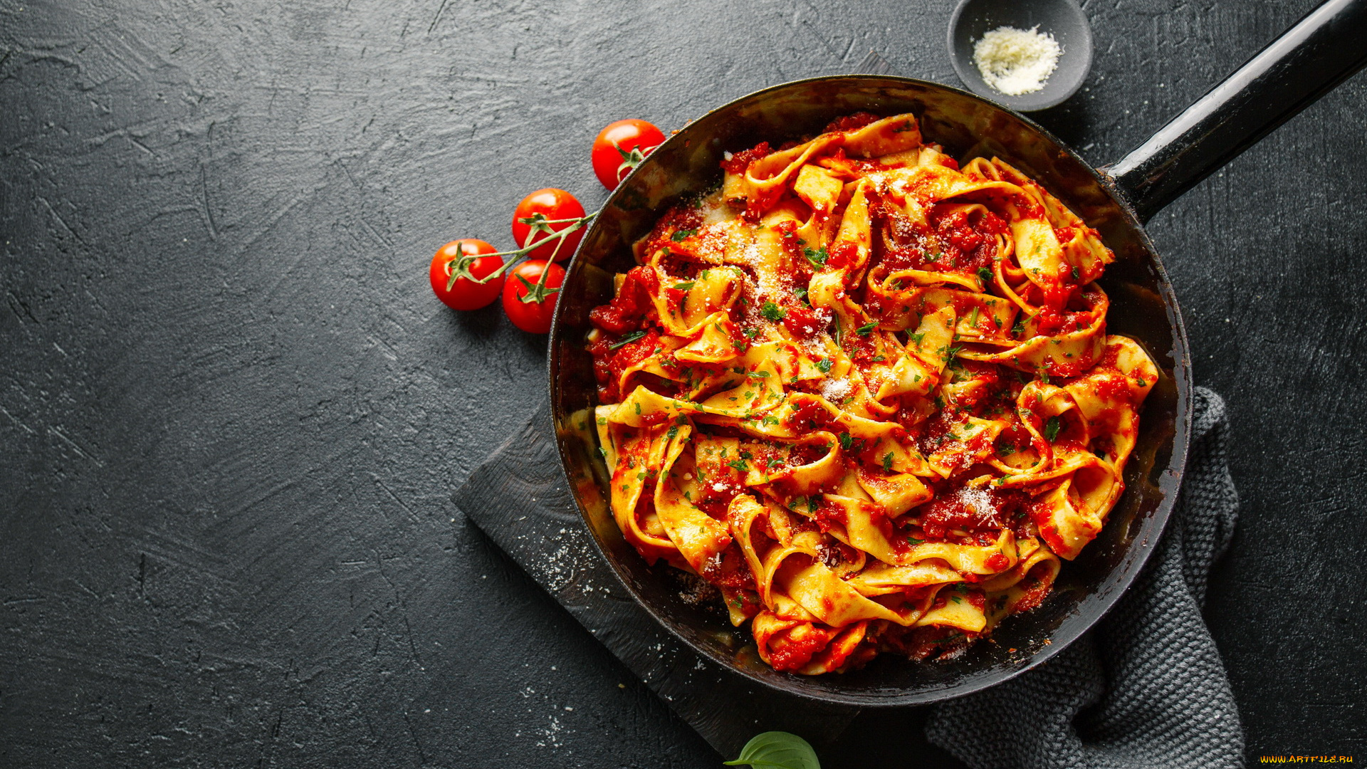 еда, макароны, , макаронные, блюда, сковорода, паста, соус, помидоры