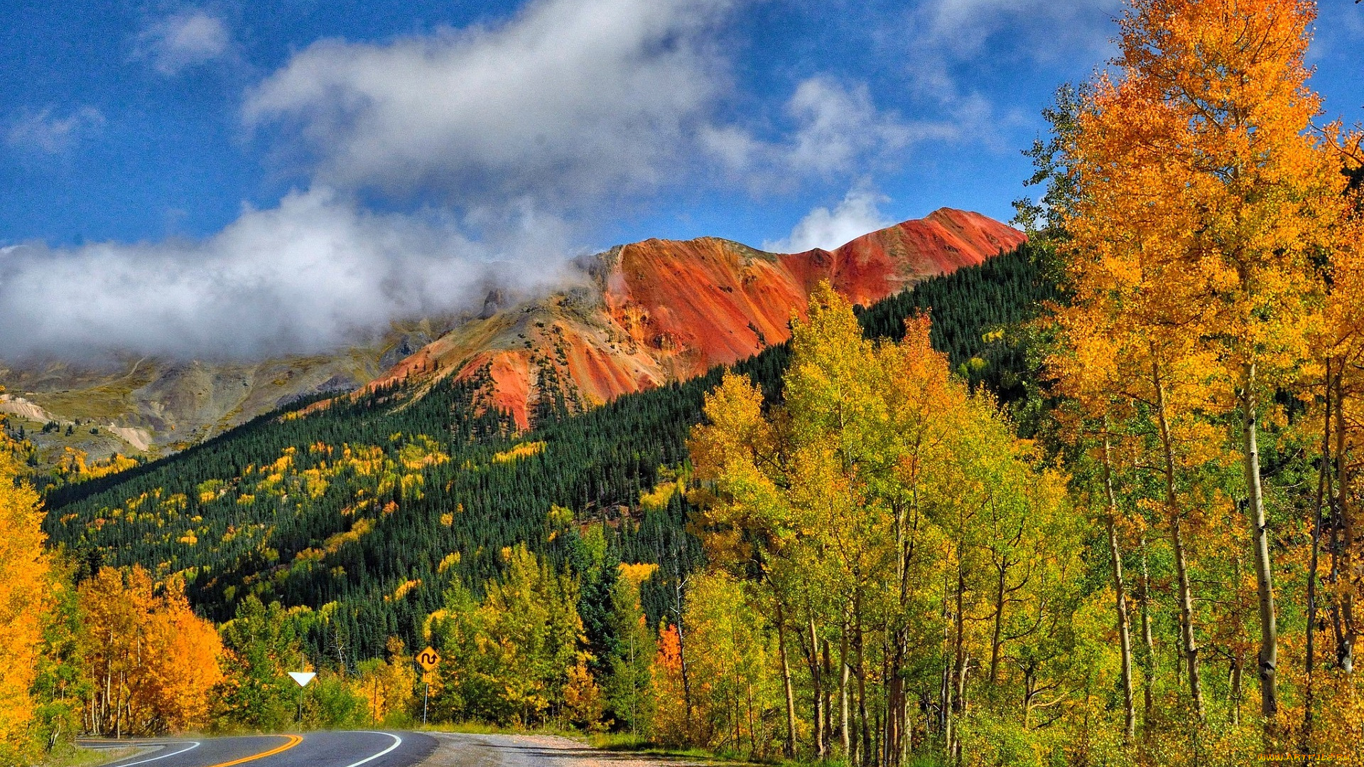 природа, горы, небо, облака, лес, осень, дорога