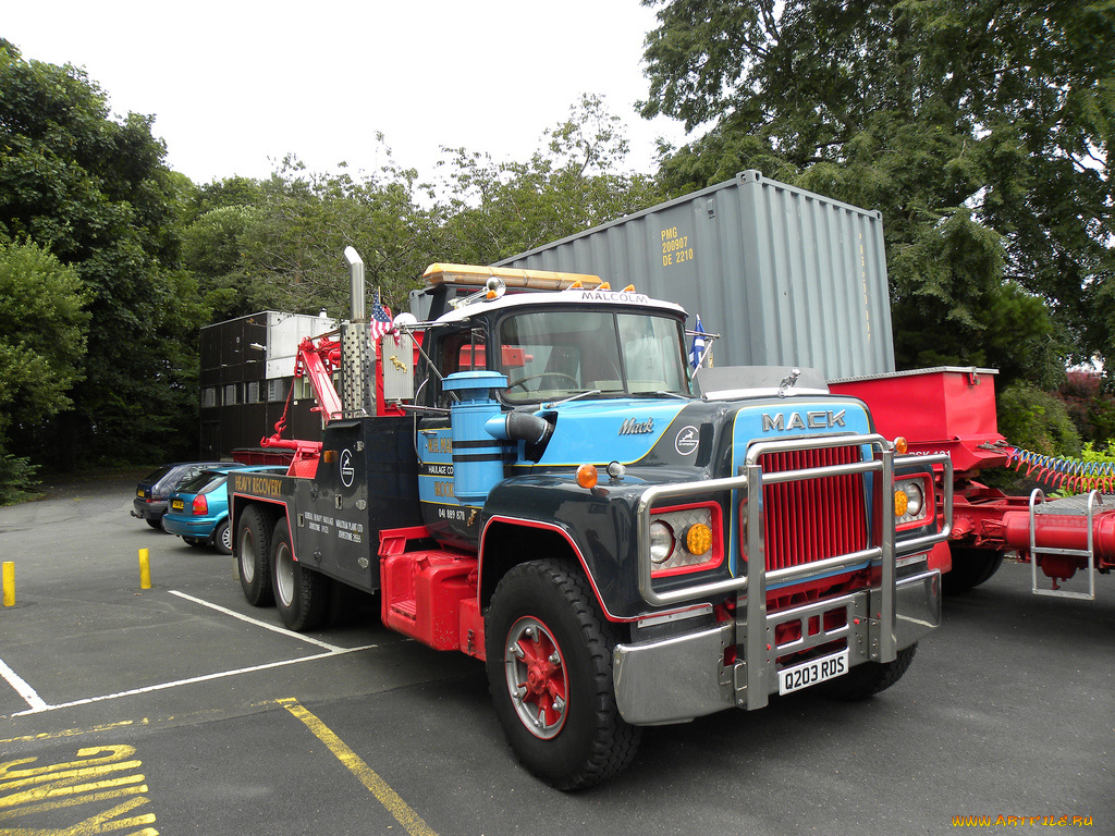 автомобили, mack