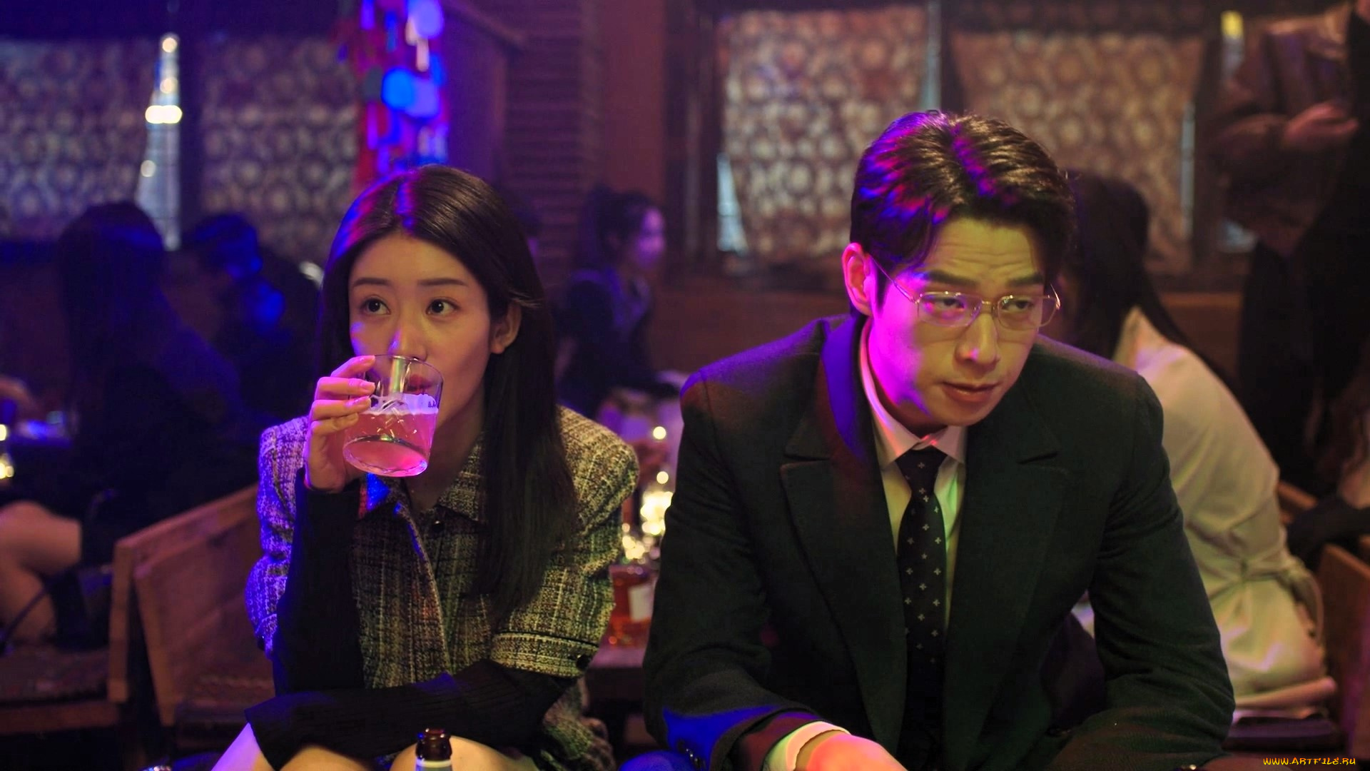 кино, фильмы, fireworks, of, my, heart, мужчина, костюм, девушка, напиток, кафе