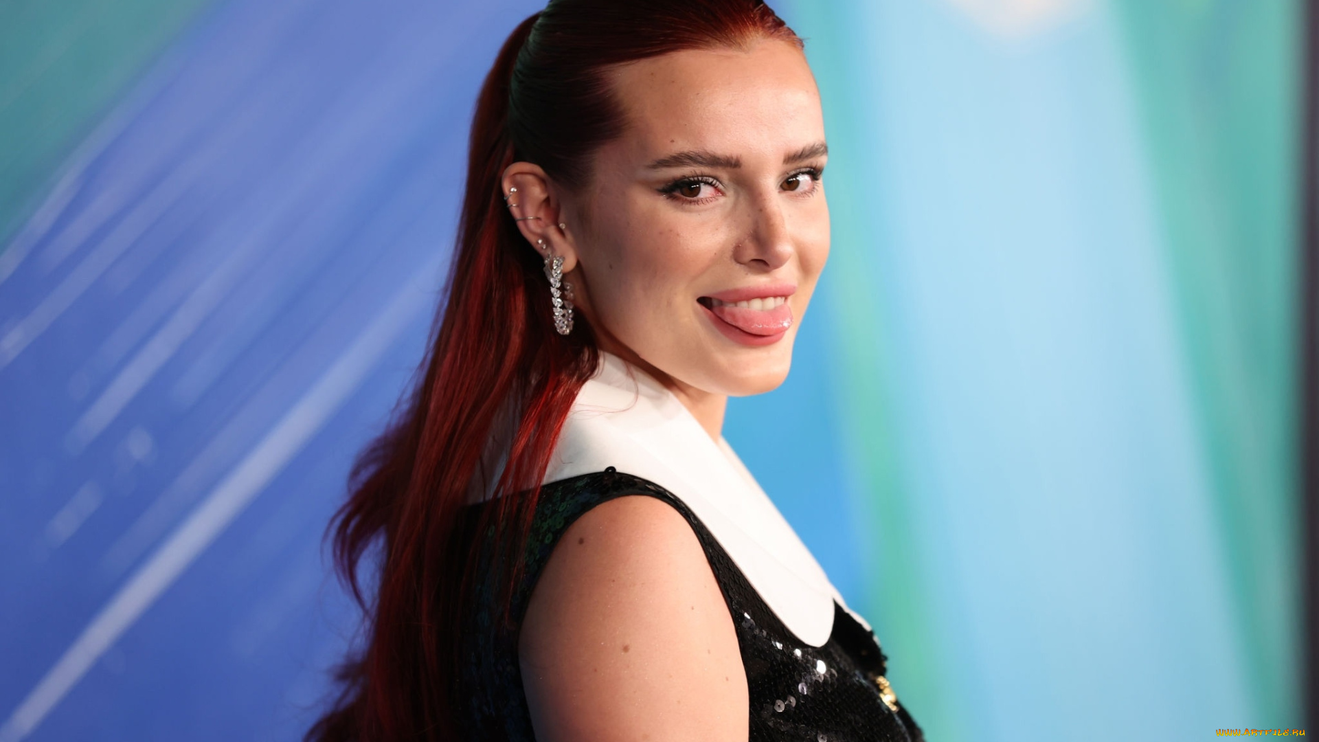 девушки, bella, thorne, лицо, язык