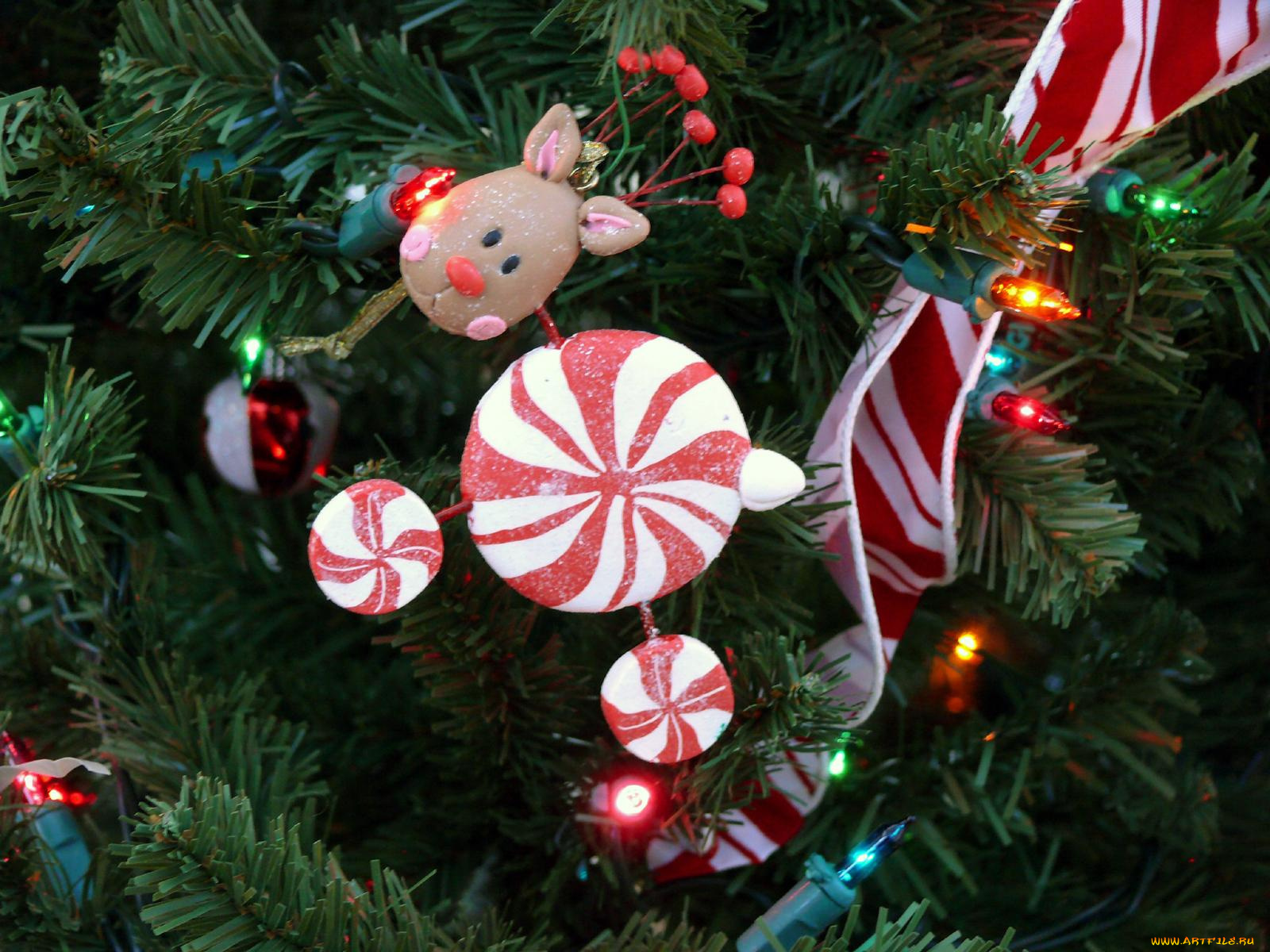 праздничные, украшения