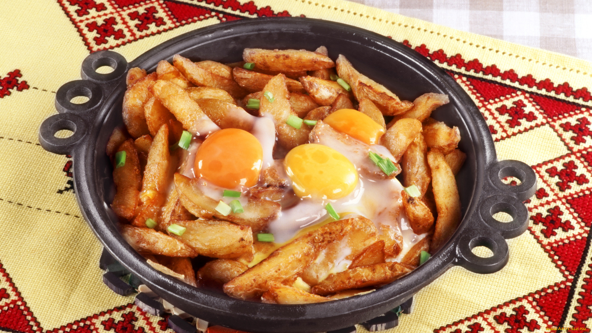 еда, вторые, блюда, картофель, глазунья, яйцо, русская, кухня