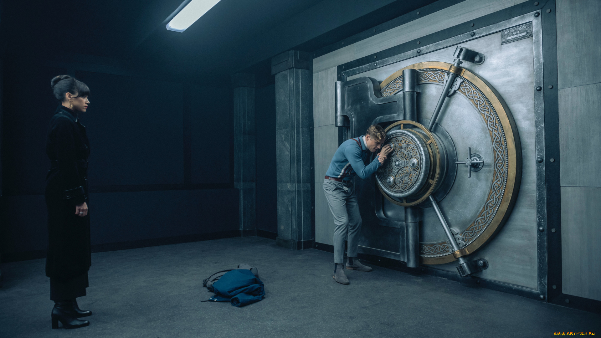 army, of, thieves, , , 2021, , кино, фильмы, army, of, thieves, ludwig, dieter, matthias, schweighofer, nathalie, emmanuel, армия, воров, боевик, триллер, криминал, натали, эммануэль