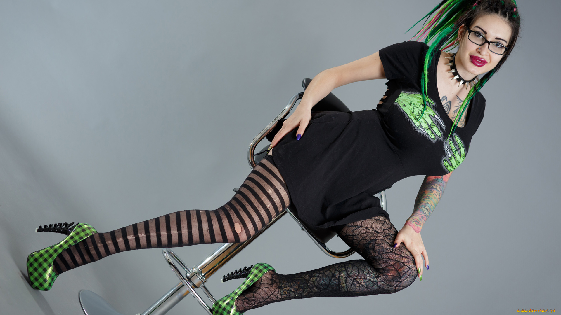 девушки, ariane, saint-amour, улыбка, девушка, фон, взгляд