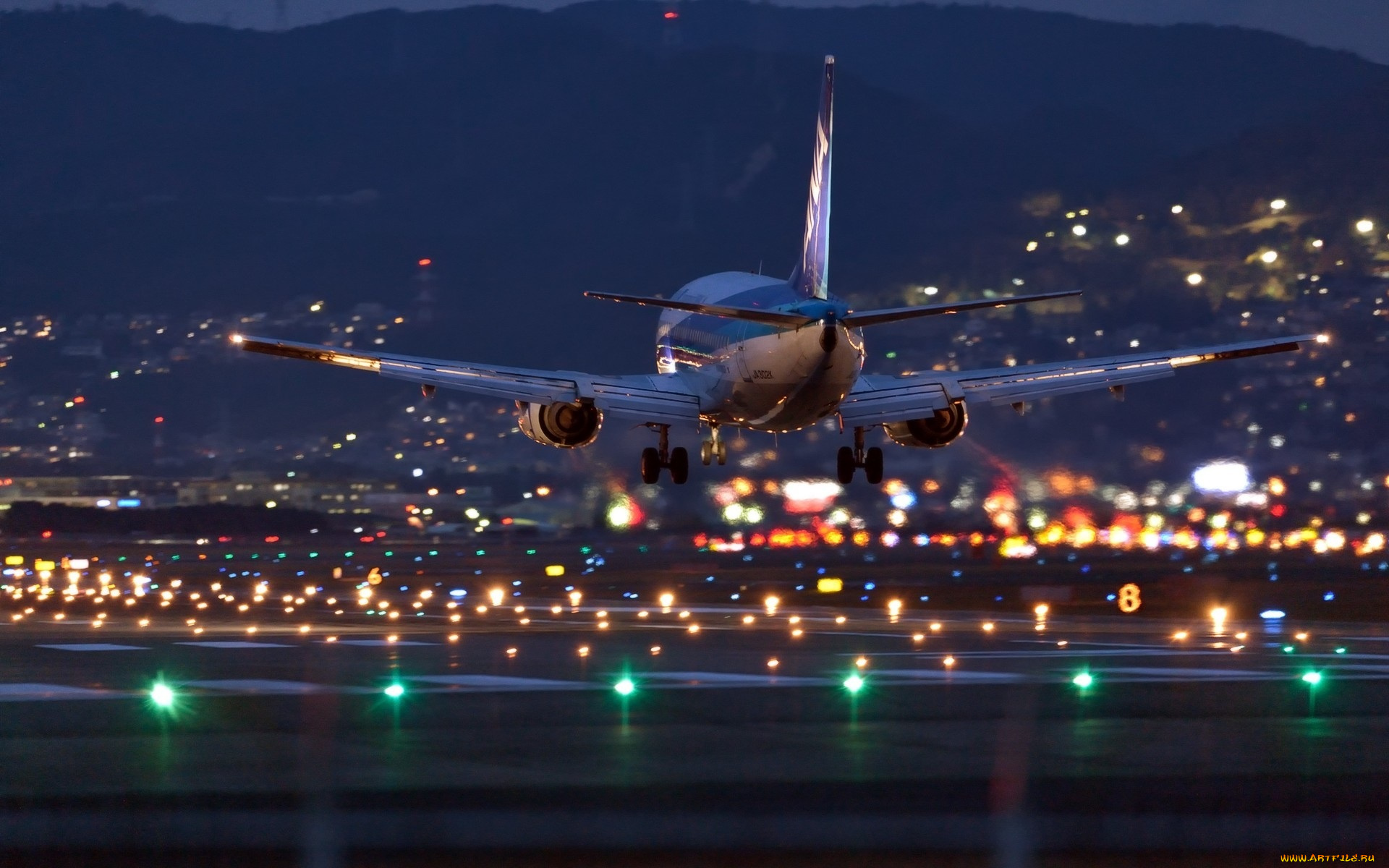 авиация, пассажирские, самолёты, аэродром, аэропорт, вечер, самолет, огни, посадка