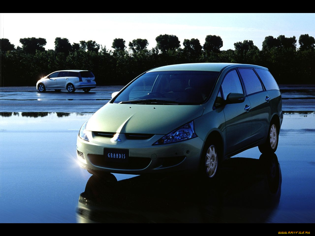 автомобили, mitsubishi