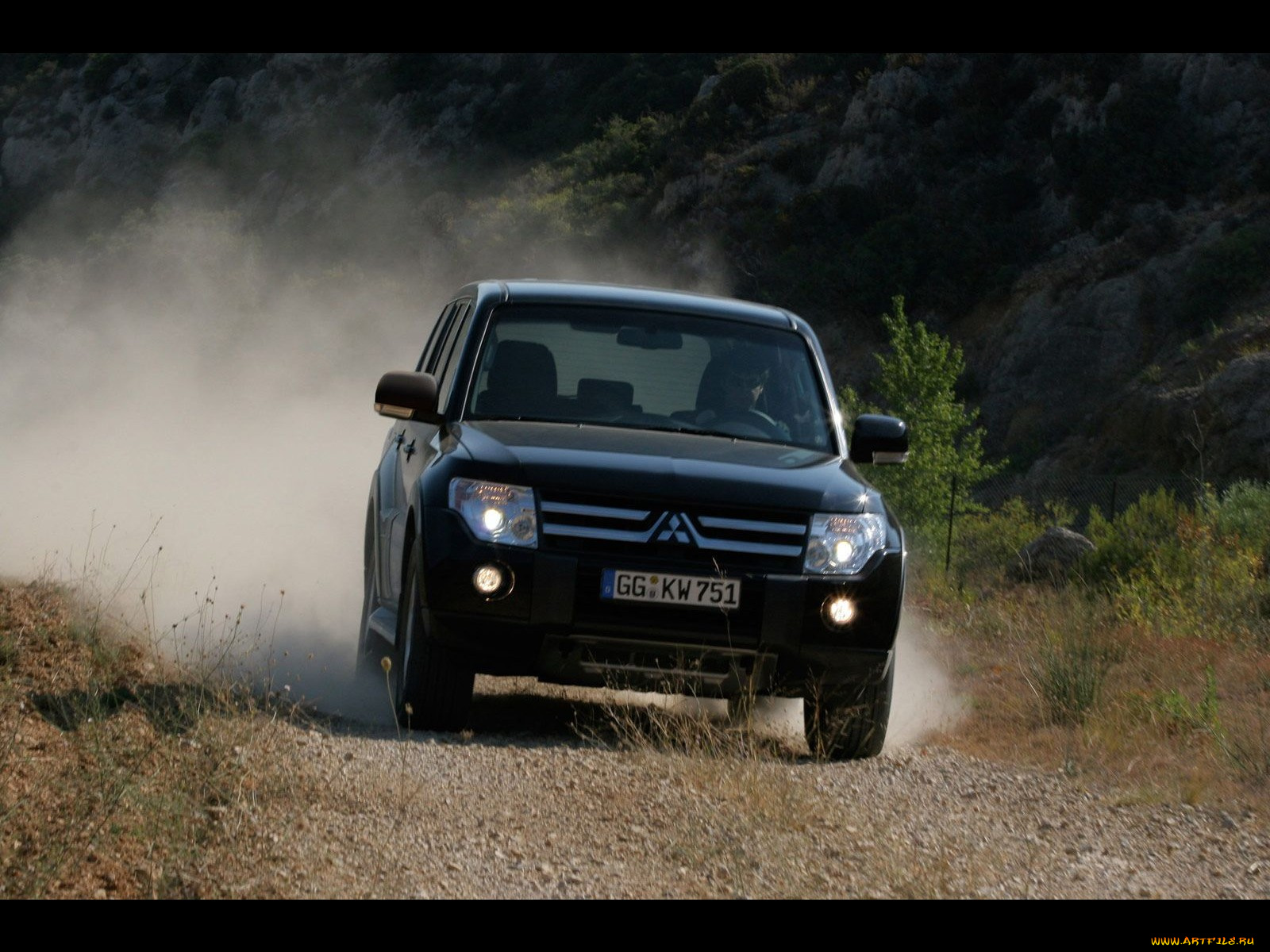 автомобили, mitsubishi