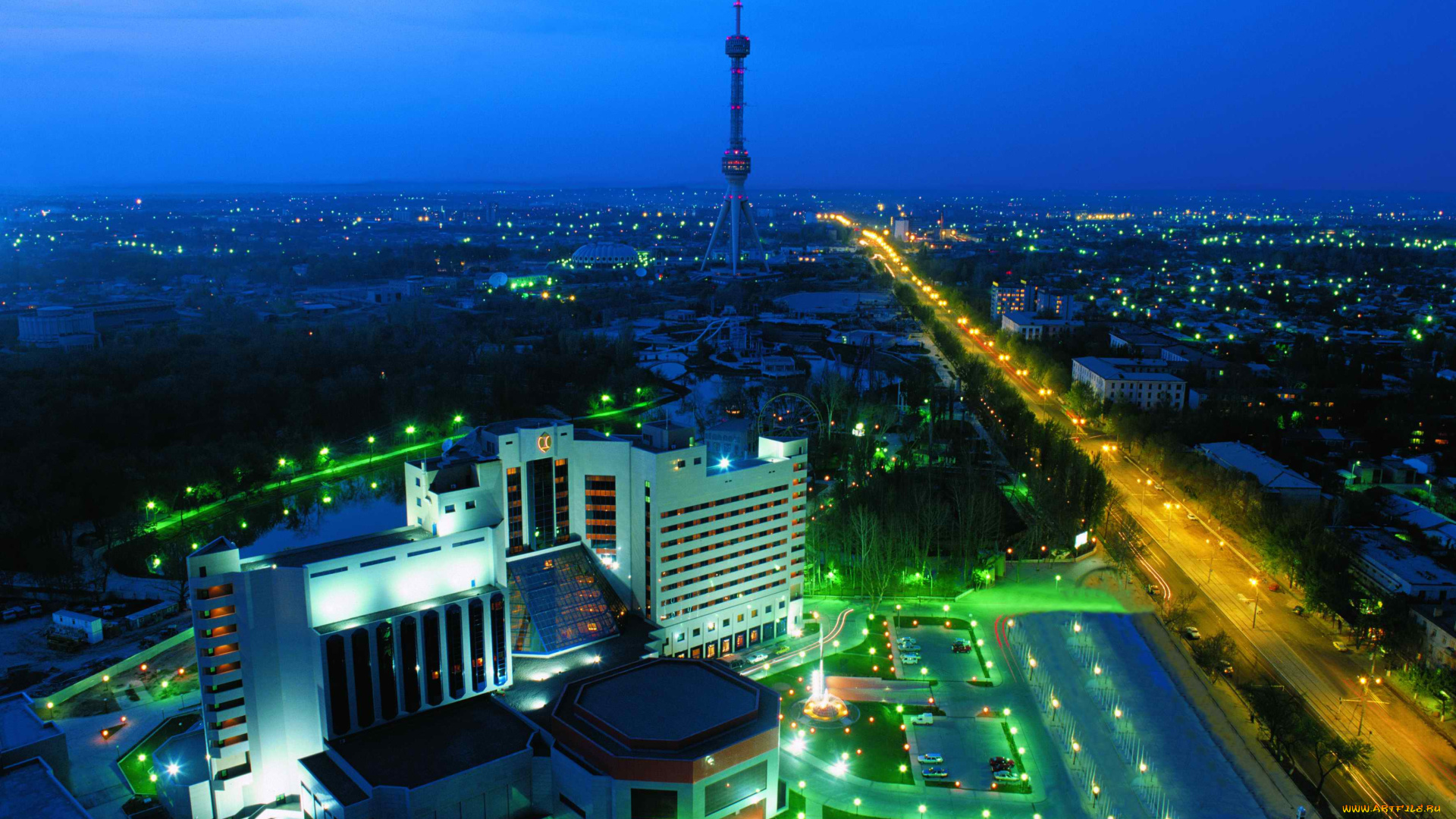 города, ташкент, , узбекистан, вид, на, ташкент, и, ташкентскую, телебашню, в, сумерках