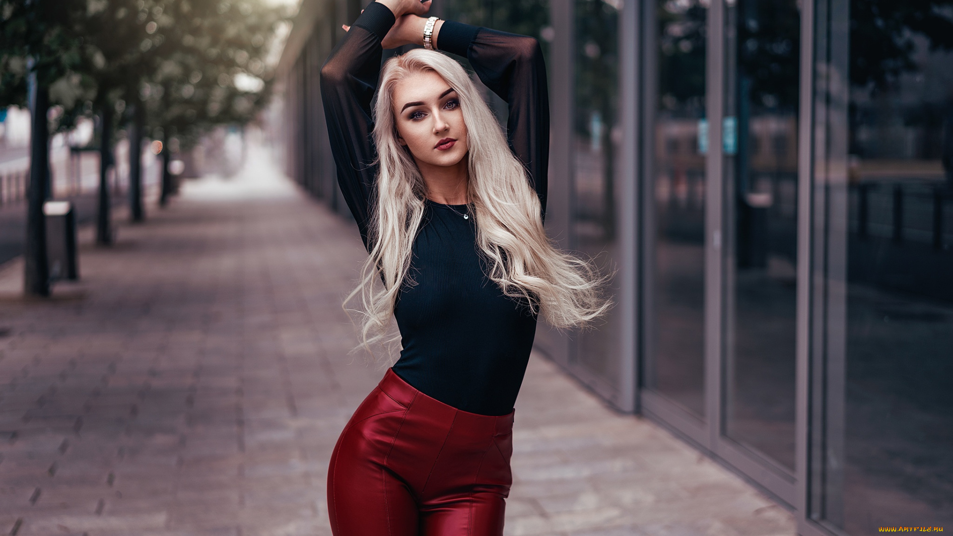 девушка, -, girl, девушки, -, блондинки, , светловолосые, девушка, женщина, блондинка, светловолосая, сексуальная, модель, звезда, позирует, разная, обувь, верхняя, стильная, одежда, нижнее, эротическое, бельё, трусы, лифчик, колготки, чулки, аксессуары, макияж, и, множество, элементов, на, фотографии