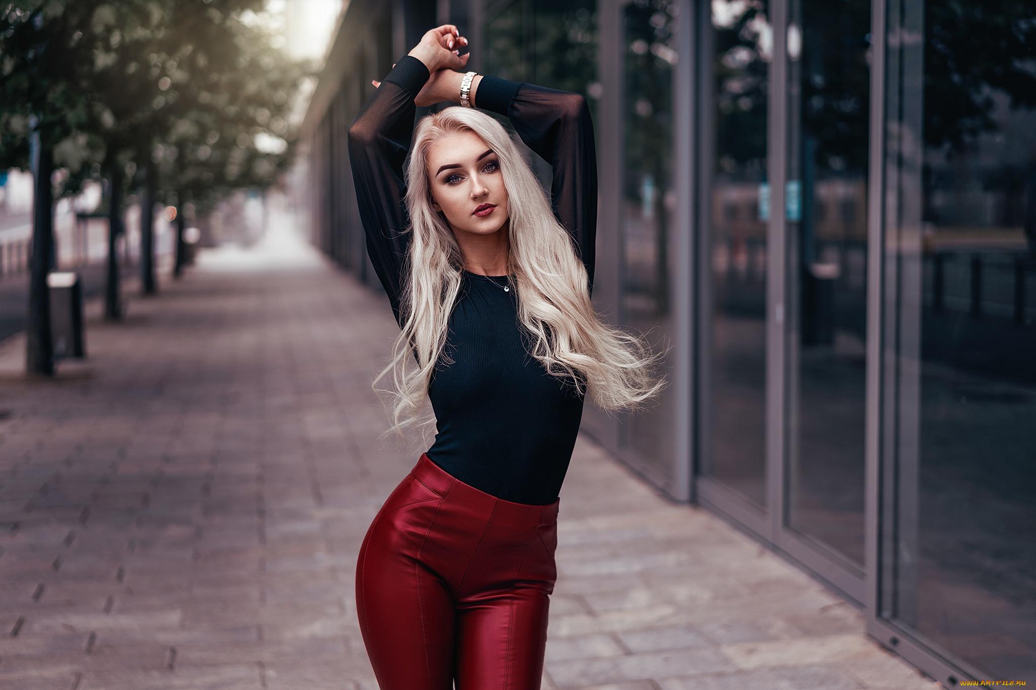 девушка, -, girl, девушки, -, блондинки, , светловолосые, девушка, женщина, блондинка, светловолосая, сексуальная, модель, звезда, позирует, разная, обувь, верхняя, стильная, одежда, нижнее, эротическое, бельё, трусы, лифчик, колготки, чулки, аксессуары, макияж, и, множество, элементов, на, фотографии