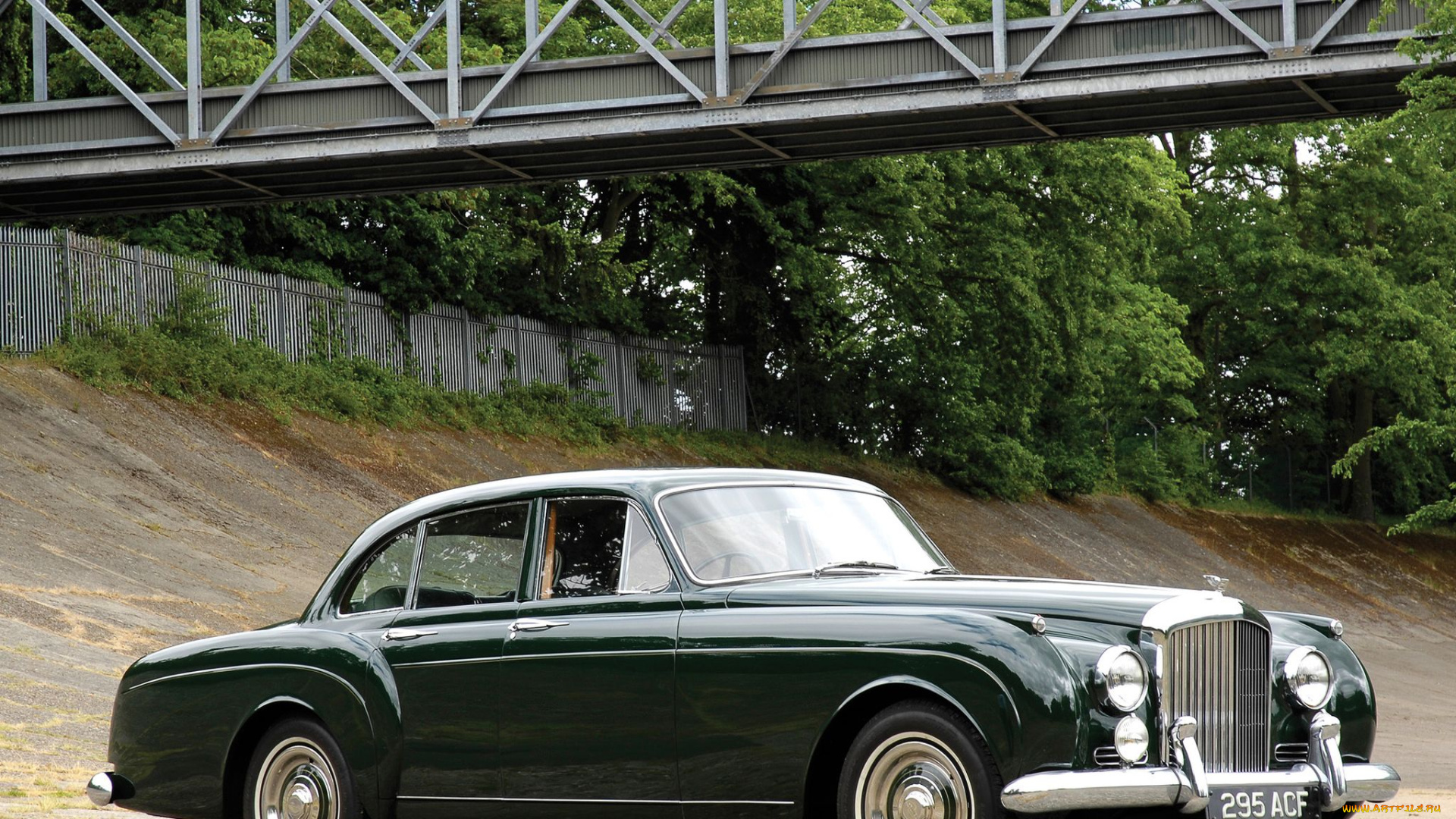 автомобили, bentley