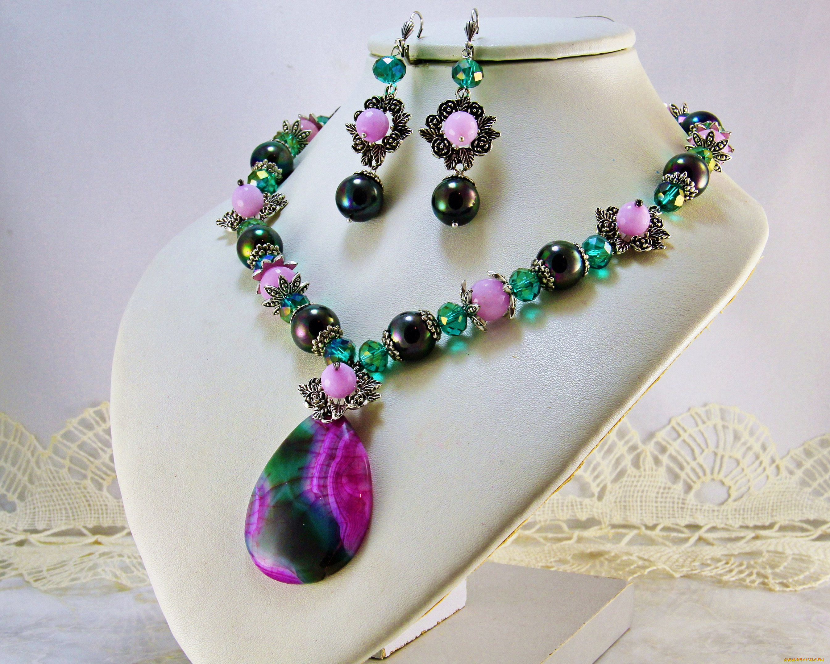 разное, украшения, , аксессуары, , веера, украшение, фон, бусы, серьги, ожерелье, бижутерия