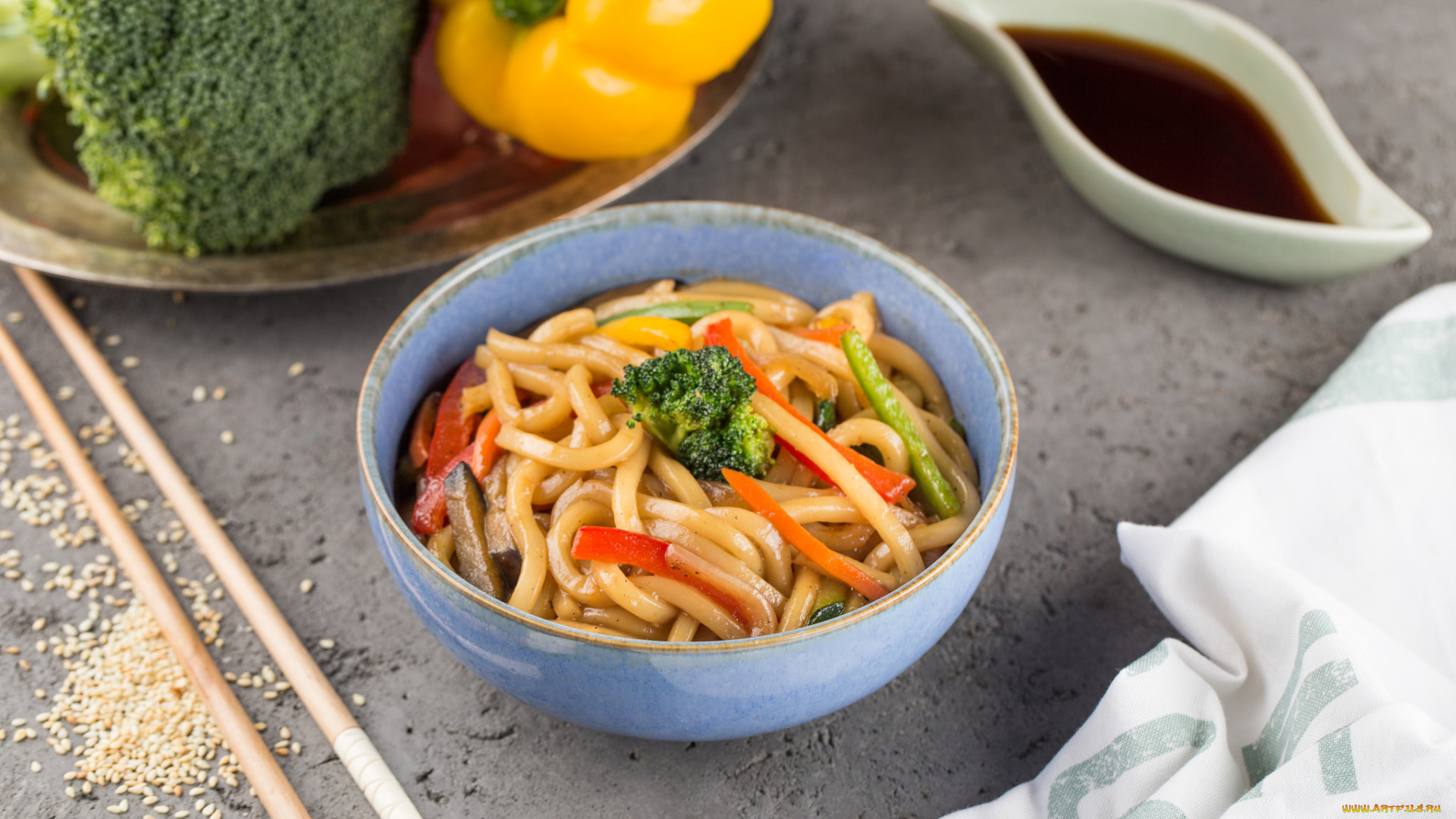 еда, макаронные, блюда, лапша, брокколи, перец, соевый, соус