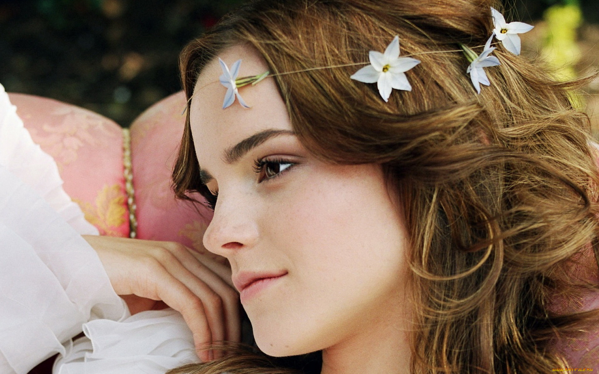 девушки, emma, watson, актриса, цветы, лицо
