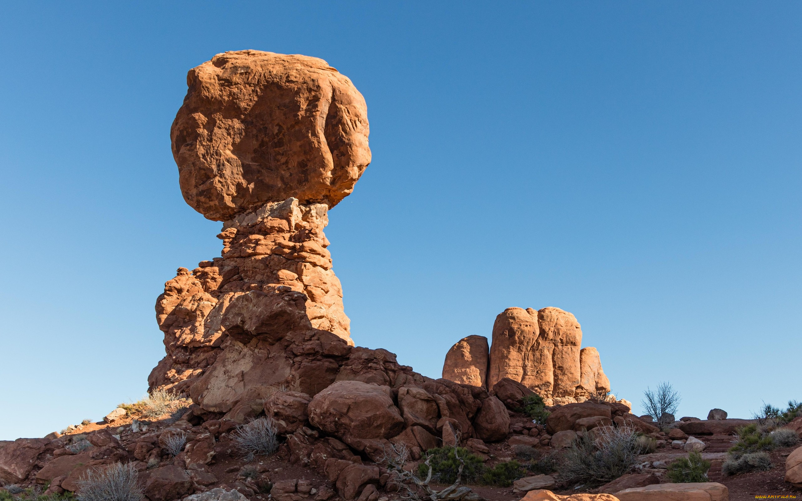 balanced, rock, arches, np, utah, природа, горы, balanced, rock, arches, np