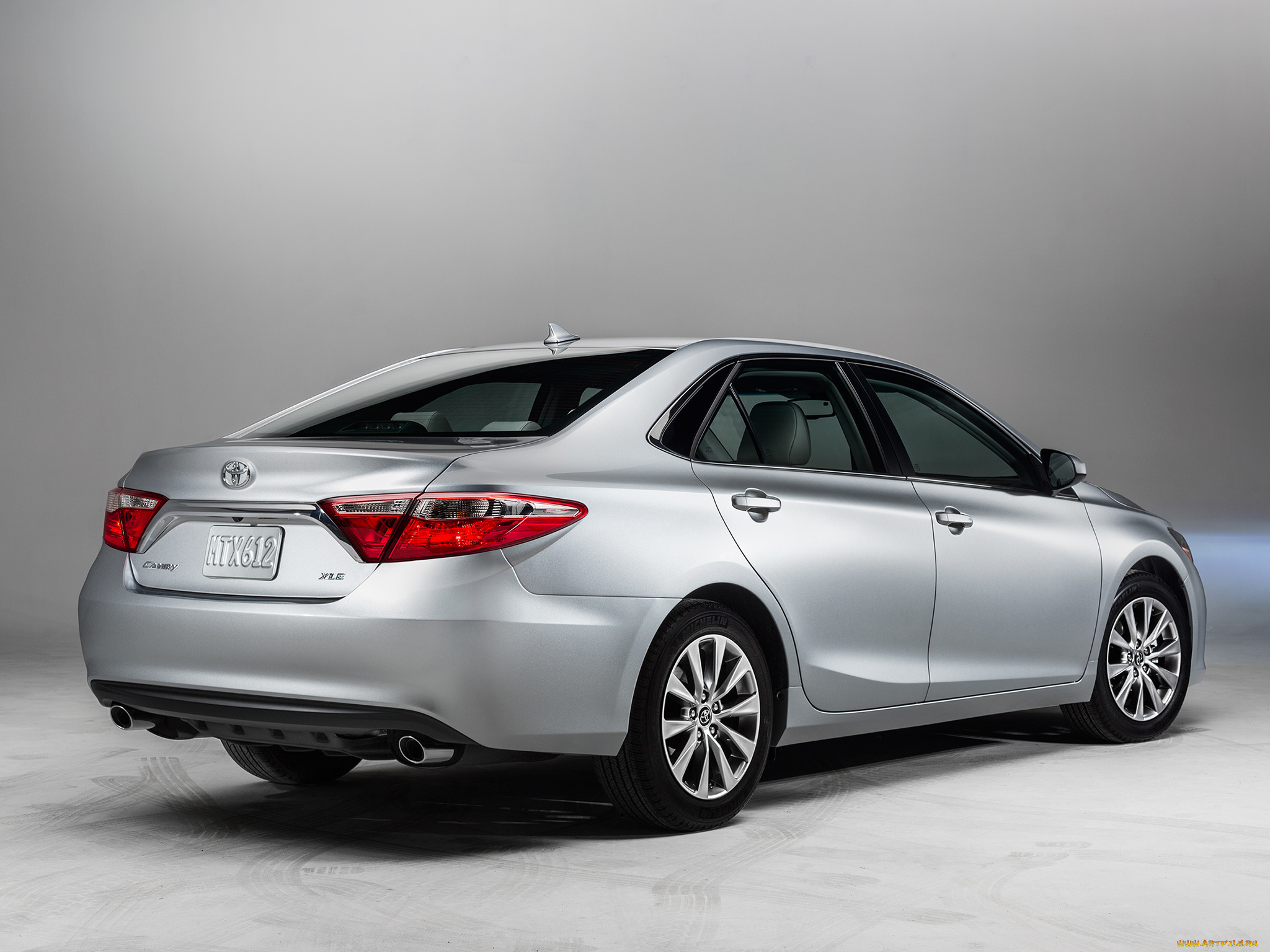 автомобили, toyota, 2015, camry, xle, серый