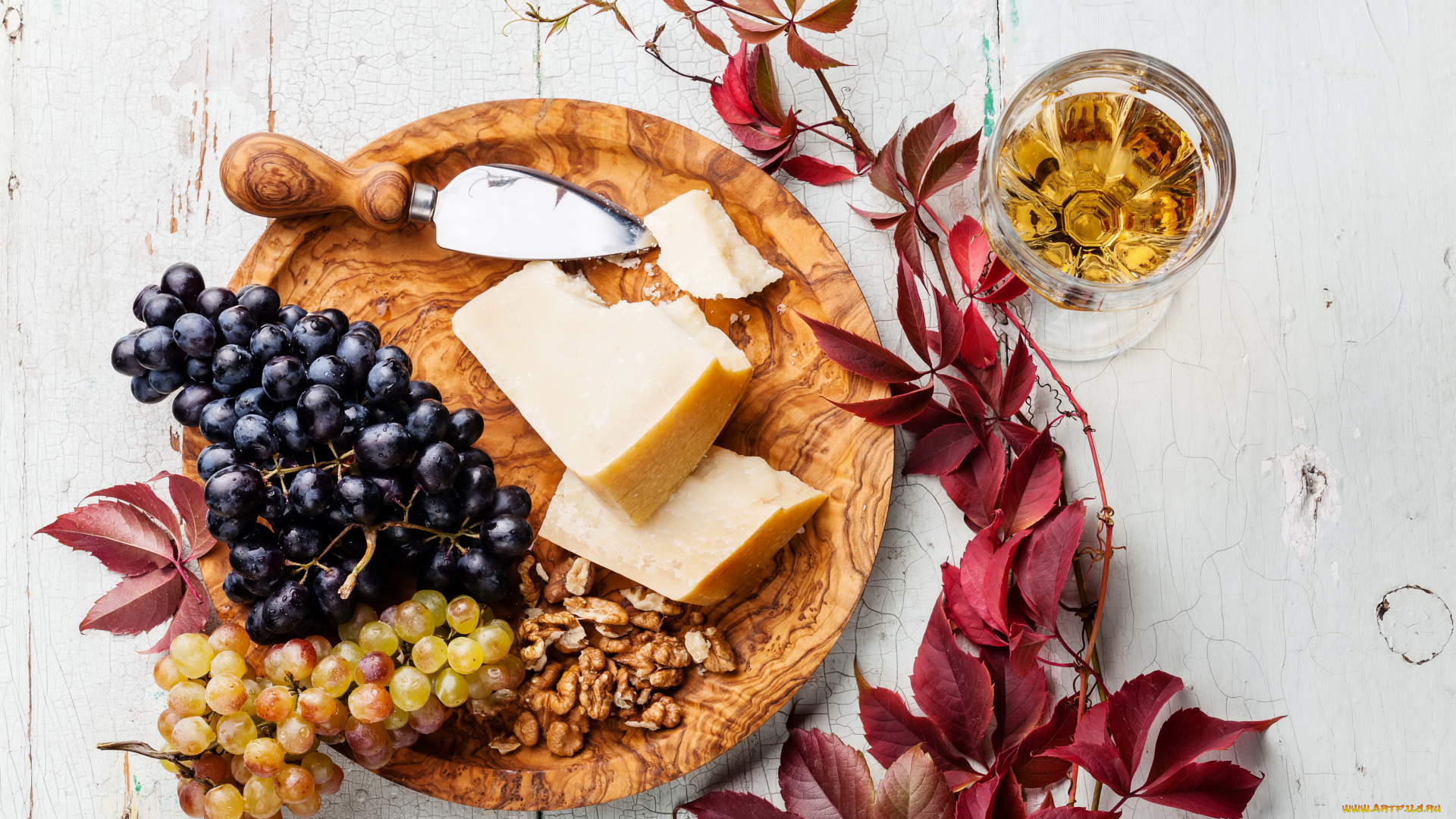 еда, натюрморт, сыр, орехи, виноград