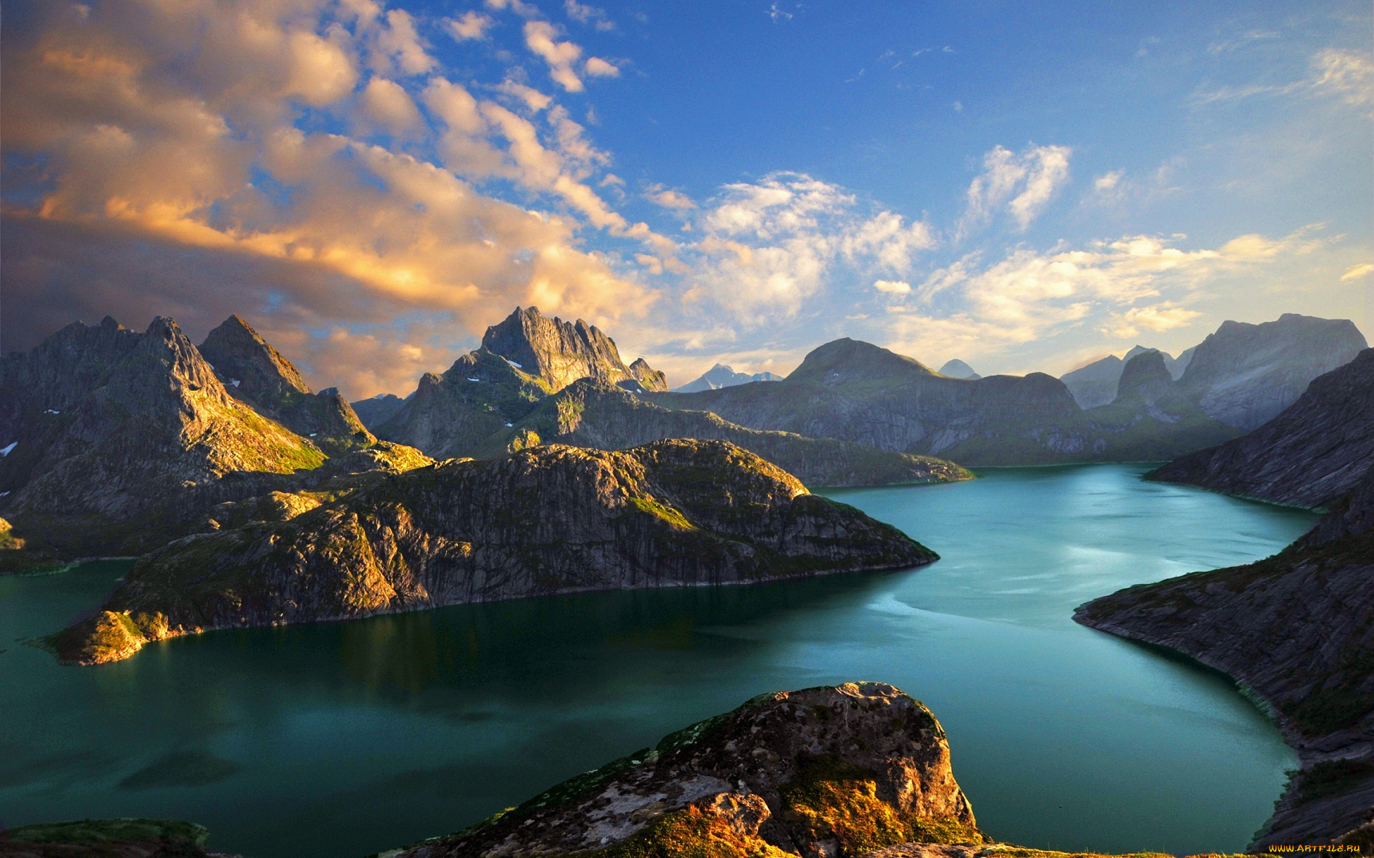 природа, реки, озера, озеро, lake, solbjornvannet, норвегия, облака, скалы, горы