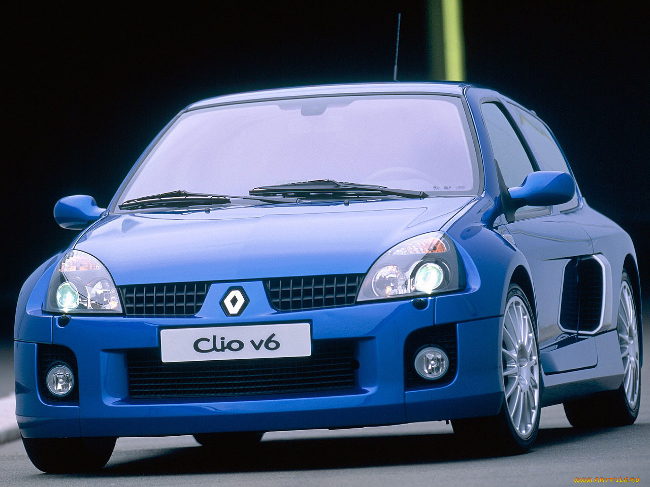 автомобили, renault