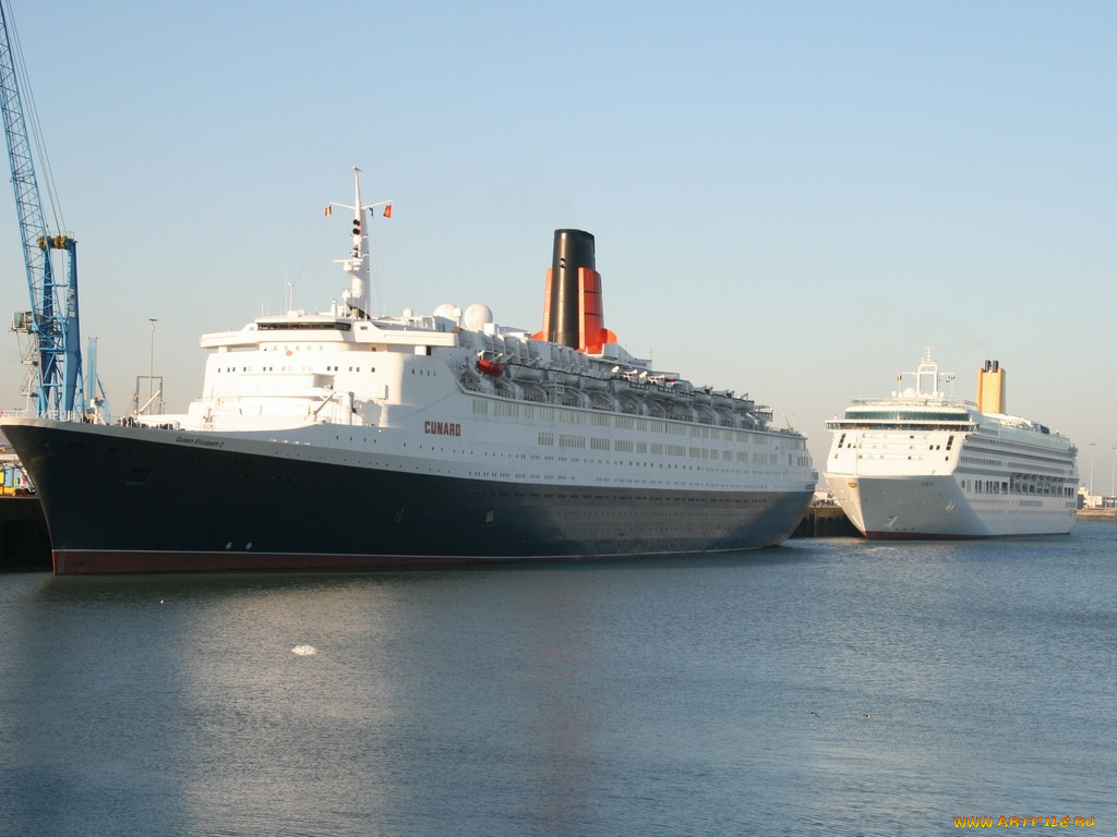 корабли, разные, вместе