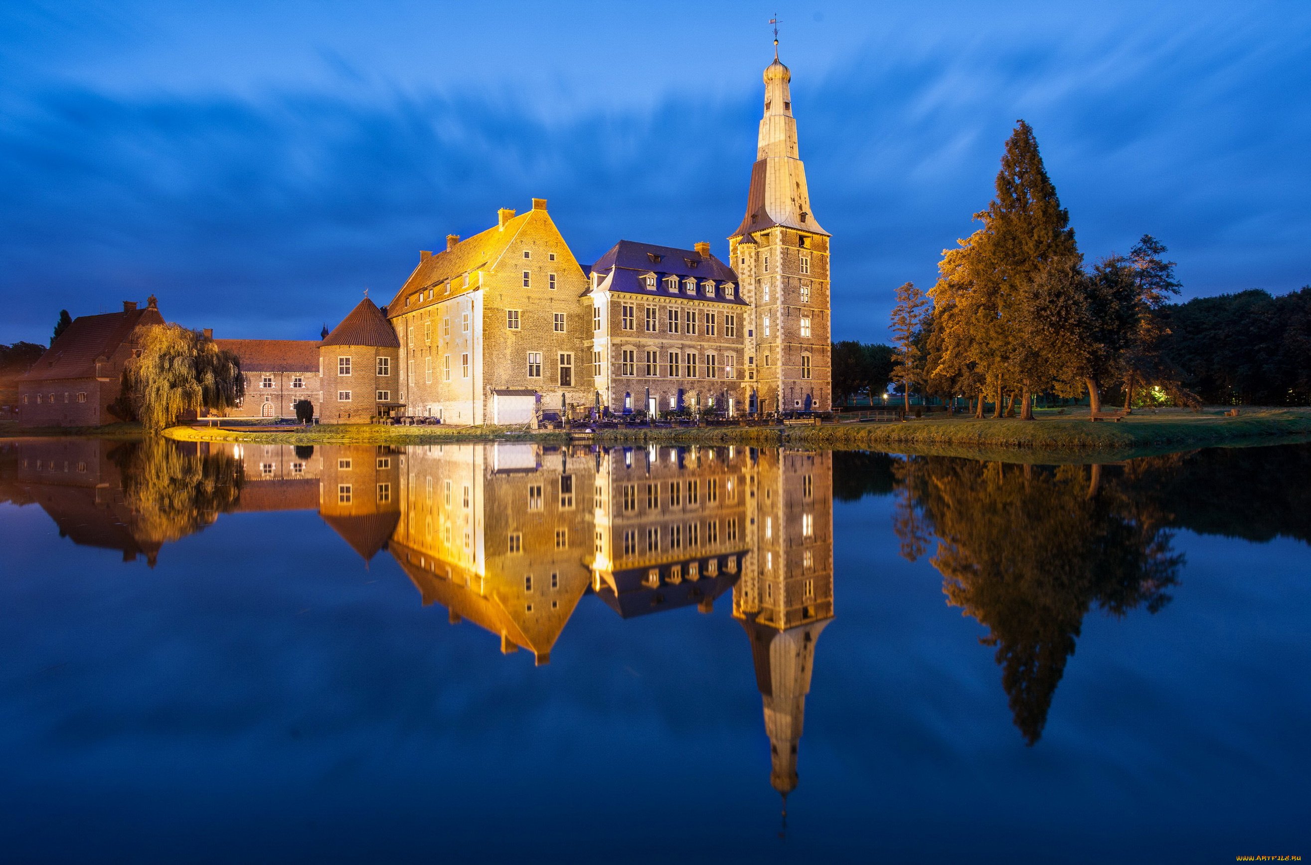 замок, raesfeld, германия, города, -, дворцы, , замки, , крепости, огни, деревья, raesfeld, замок, ночь, река, германия