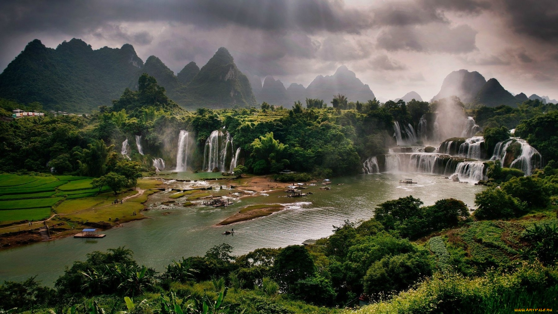 природа, водопады, река, горы, долина, зелень, поля, джунгли, тучи