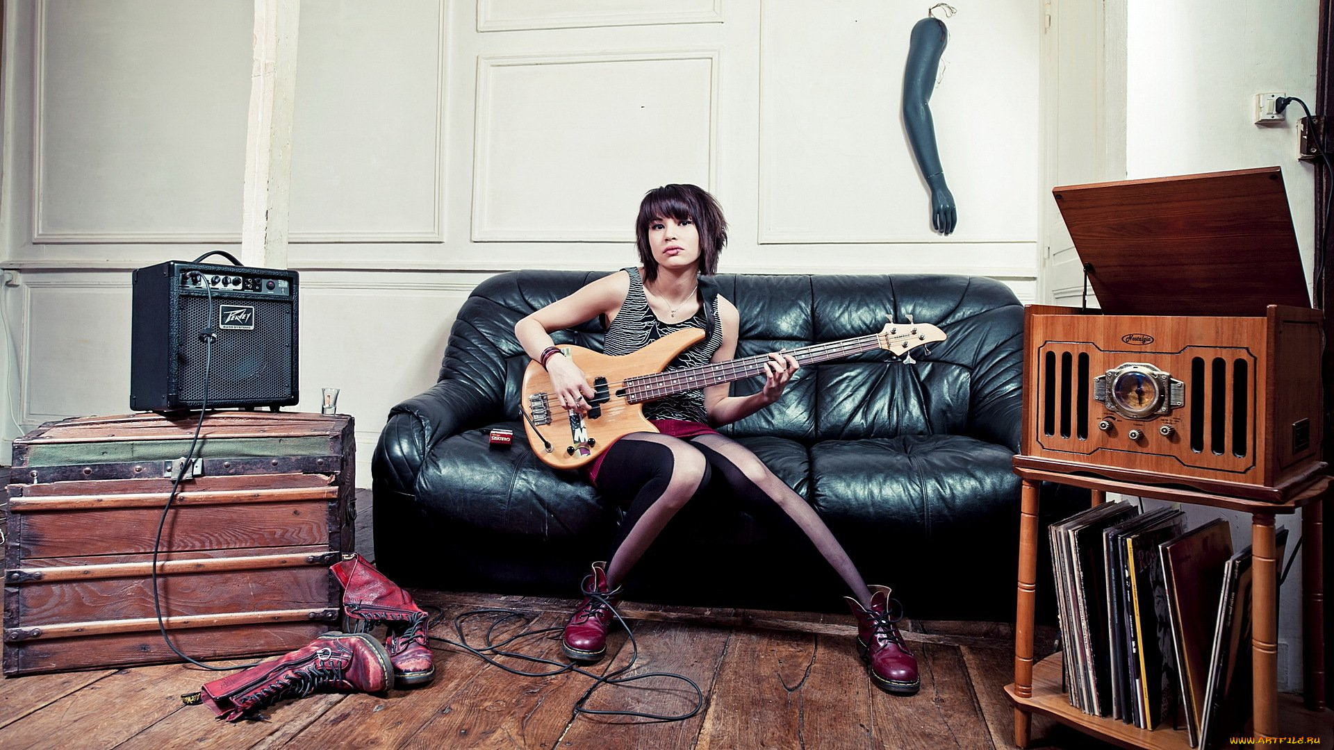 музыка, -другое, взгляд, диван, гитара, девушка