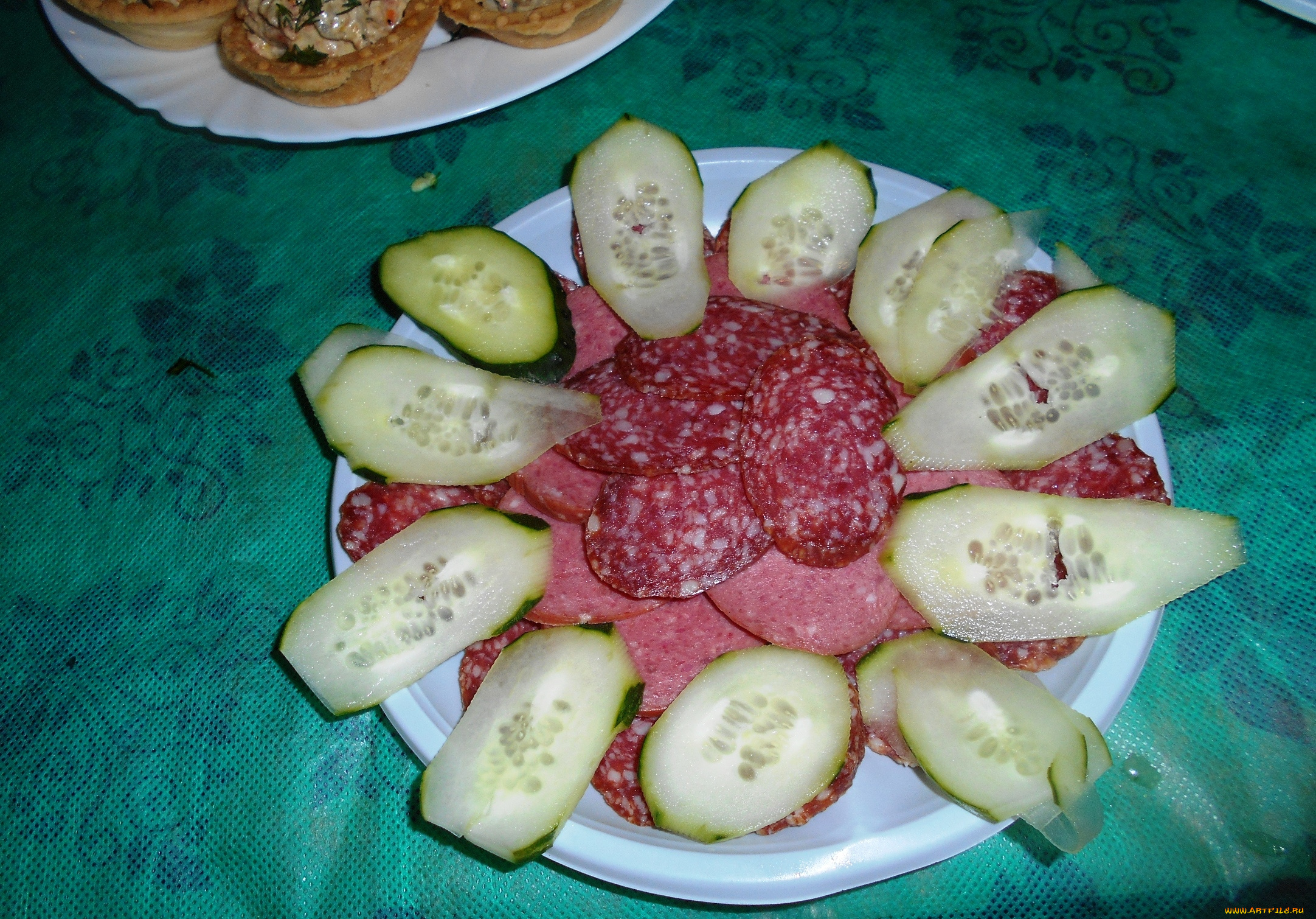 еда, колбасные, изделия, колбаса, огурец