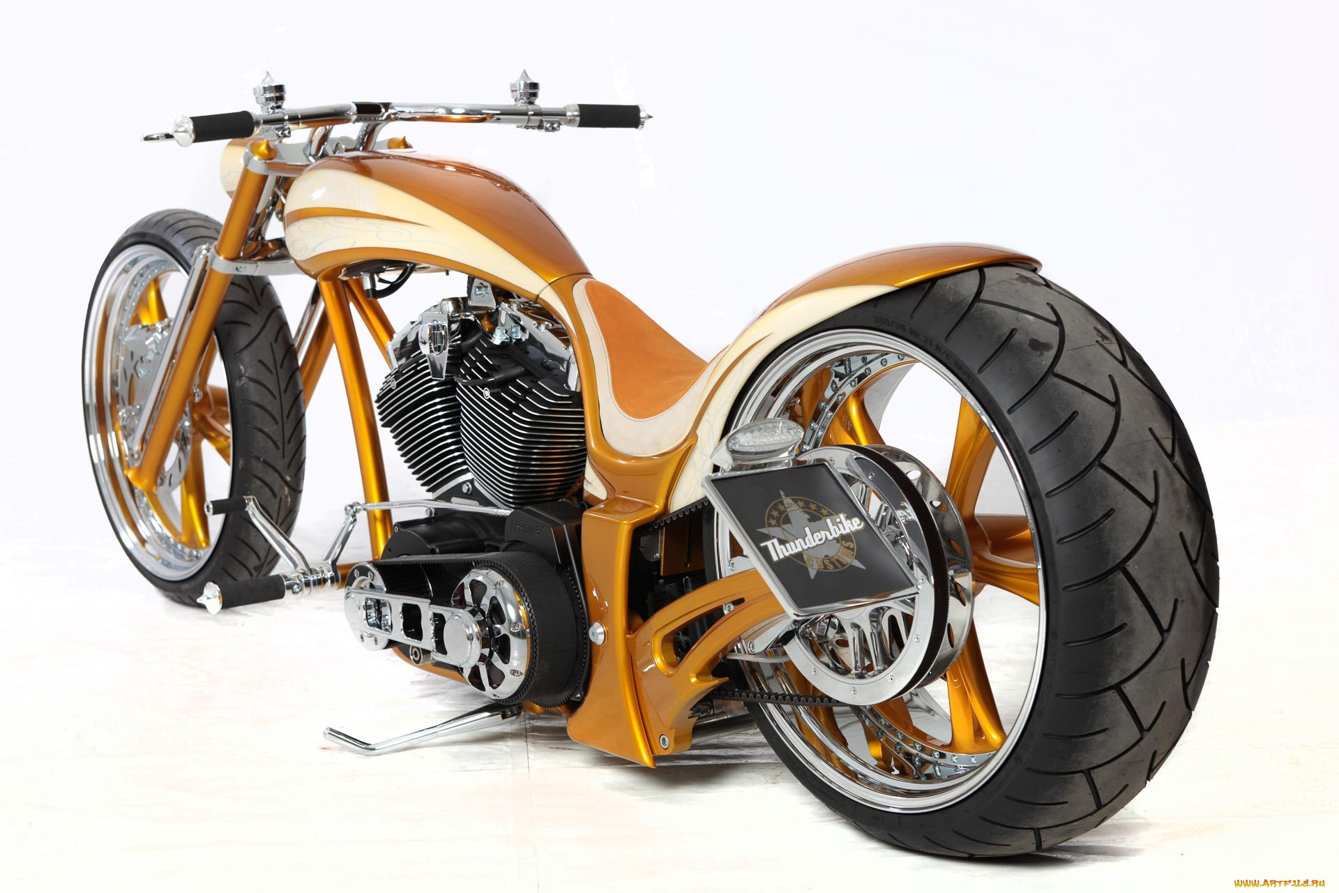 мотоциклы, customs, кастомизированный, тюнингованый, мотоцикл, крутой, байк, железный, конь, который, даёт, свободу, ветер, в, лицо, и, волосы, по, ветру