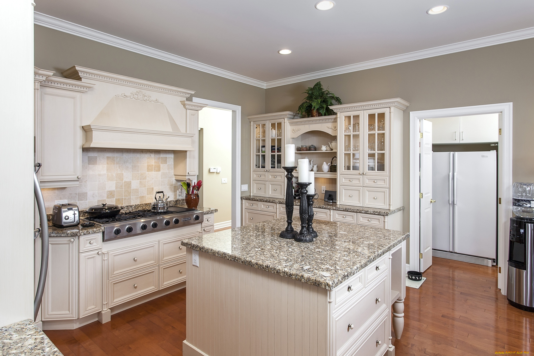 интерьер, кухня, свечи, мебель