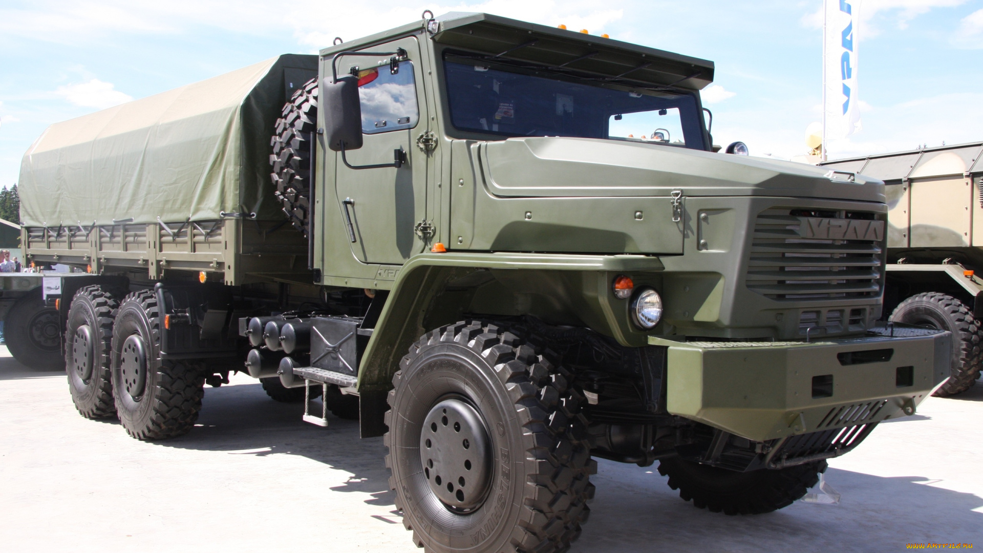 автомобили, урал