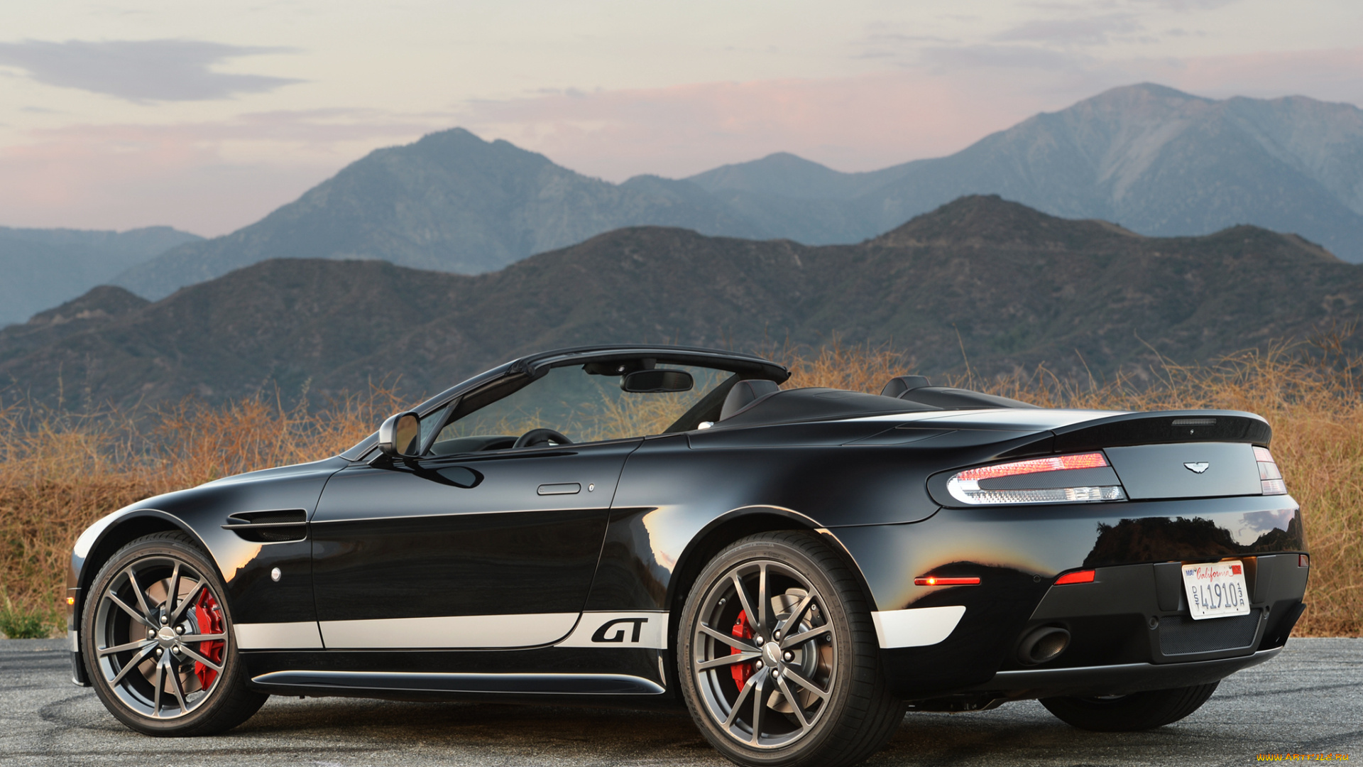 автомобили, aston, martin, vantage, v8, aston, martin, gt, roadster, 2014г, темный