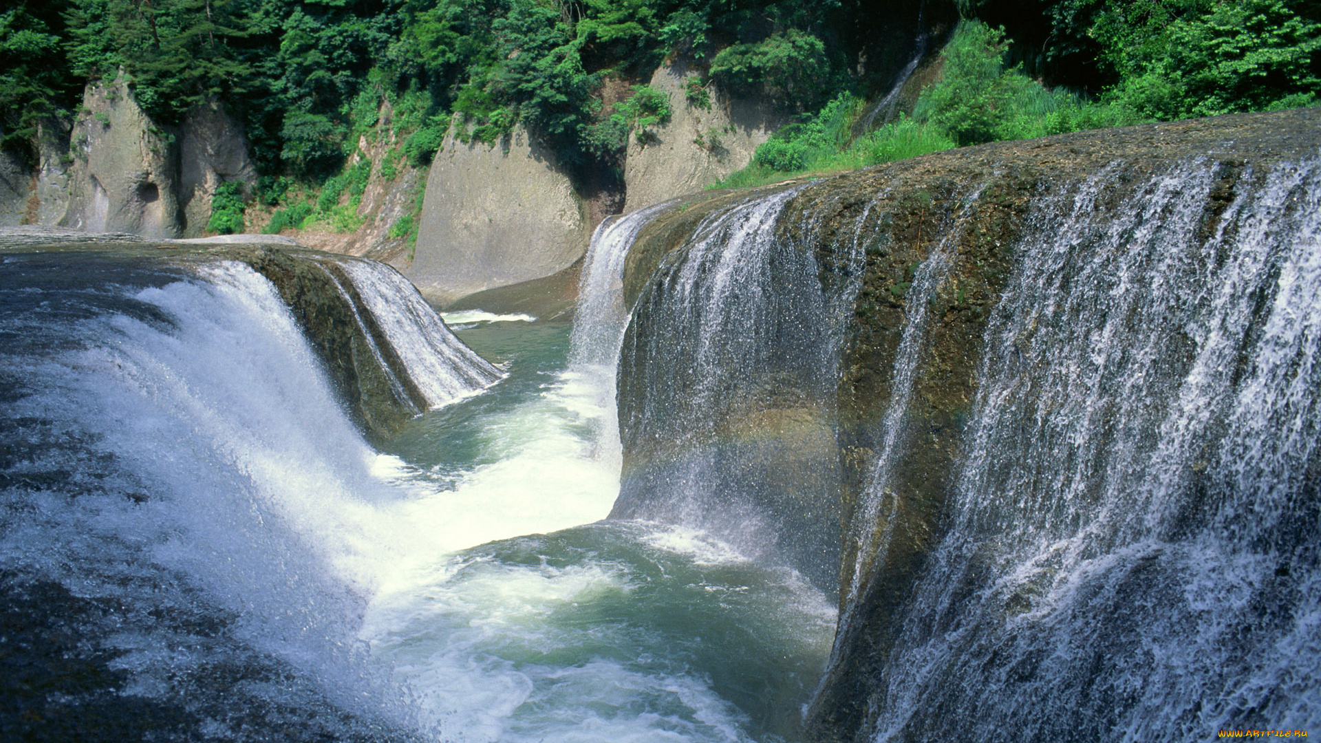 природа, водопады, камни, зелень, скалы, пена