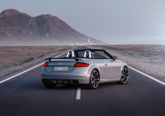 Картинка автомобили audi roadster tt rs