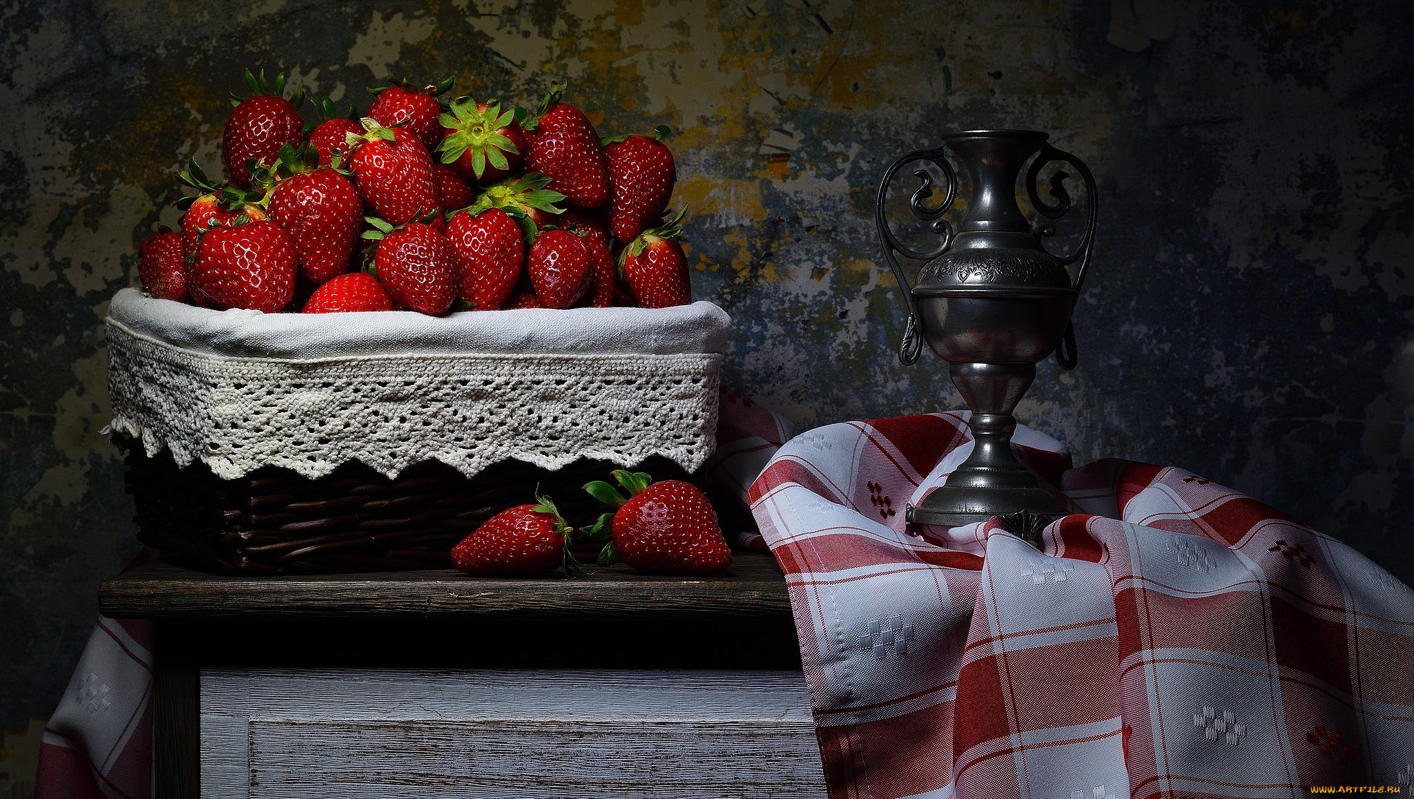 еда, клубника, , земляника, корзинка, крупная, спелая
